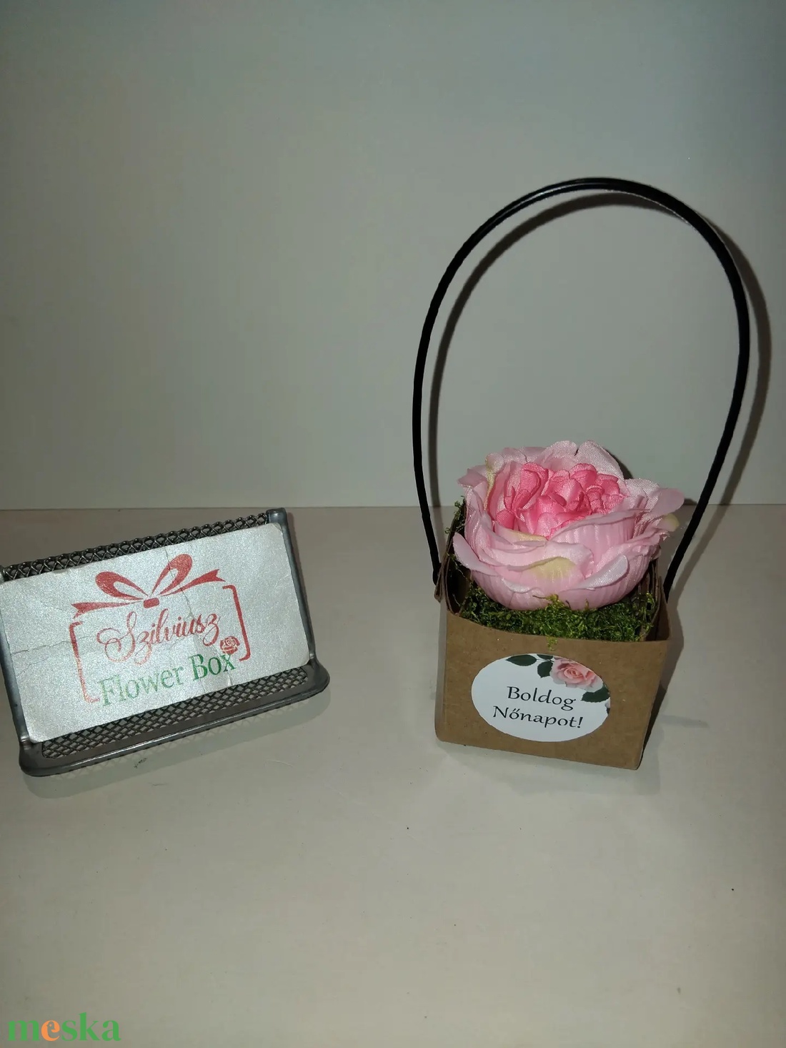 Élethű Peónia virág mini virágtáskában - otthon & életmód - dekoráció - asztal és polc dekoráció - asztaldísz - Meska.hu