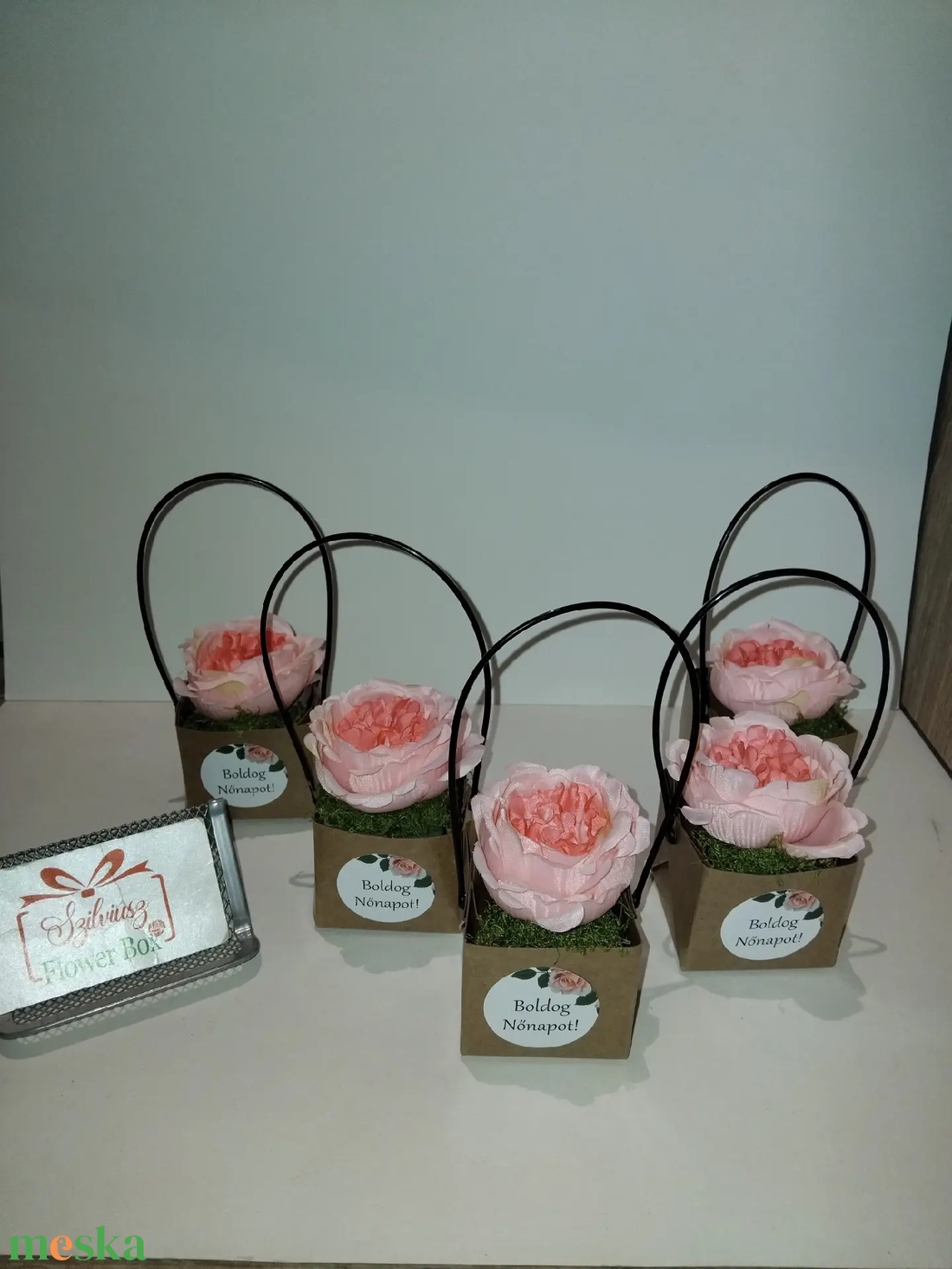 Élethű Peónia virág mini virágtáskában - otthon & életmód - dekoráció - asztal és polc dekoráció - asztaldísz - Meska.hu