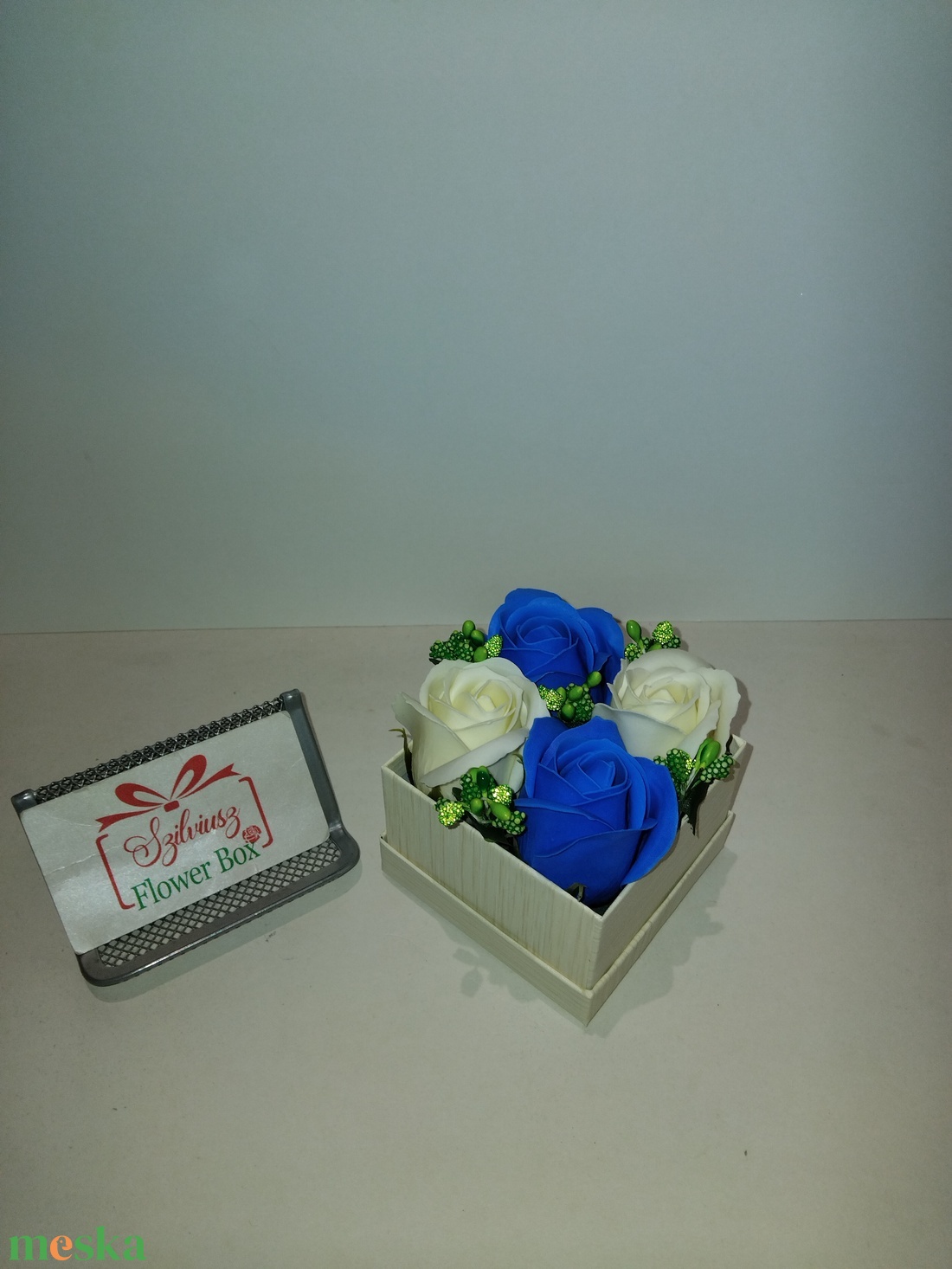 4db-os szappanrózsabox - Kék-Krém - otthon & életmód - dekoráció - asztal és polc dekoráció - asztaldísz - Meska.hu