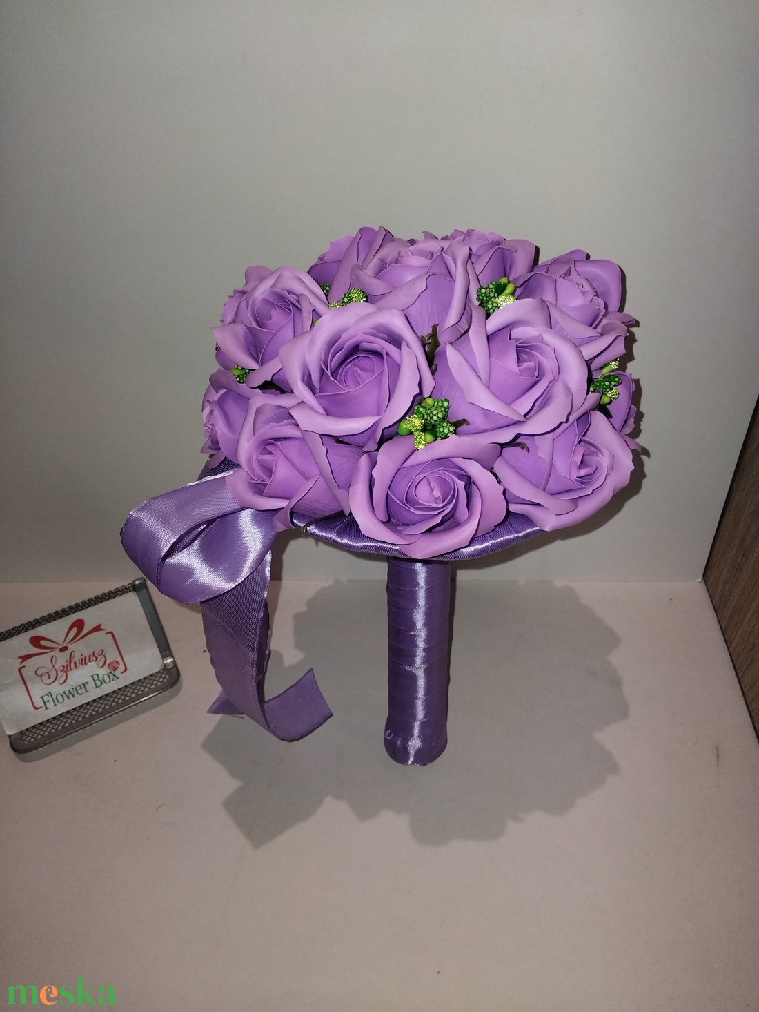 Csokor lila szappanrózsával - otthon & életmód - virágdekoráció - virágok - virágcsokor - Meska.hu