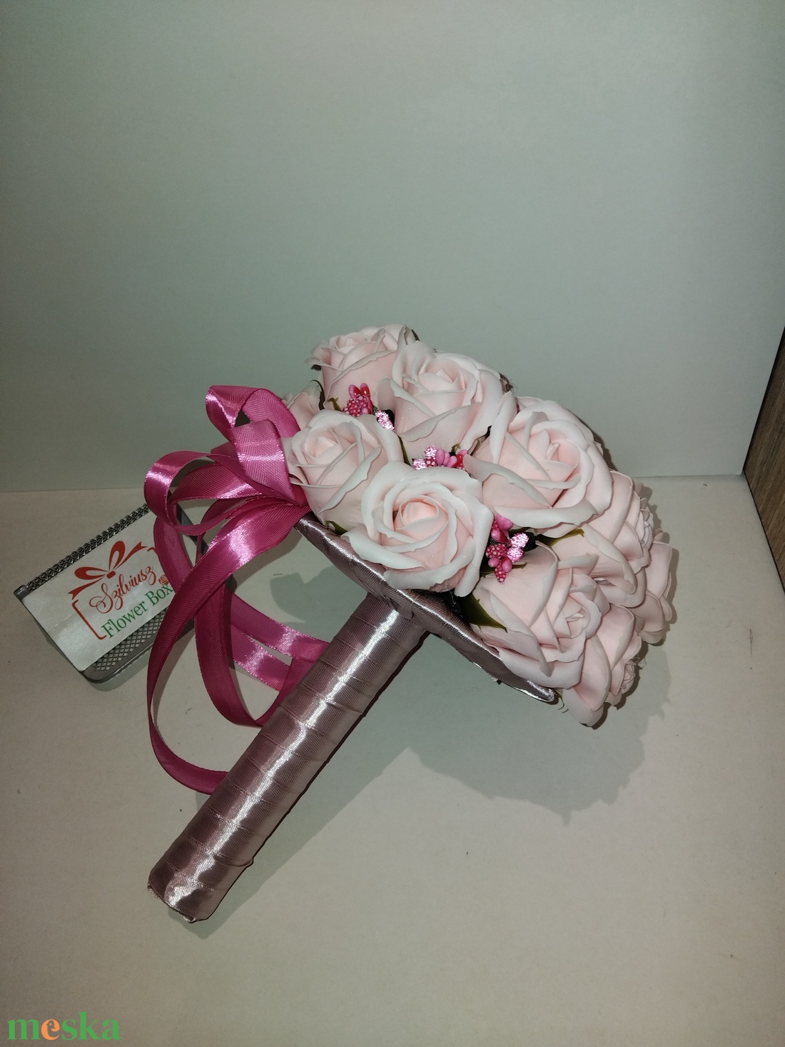 Csokor rózsaszín szappanrózsával - otthon & életmód - virágdekoráció - virágok - virágcsokor - Meska.hu