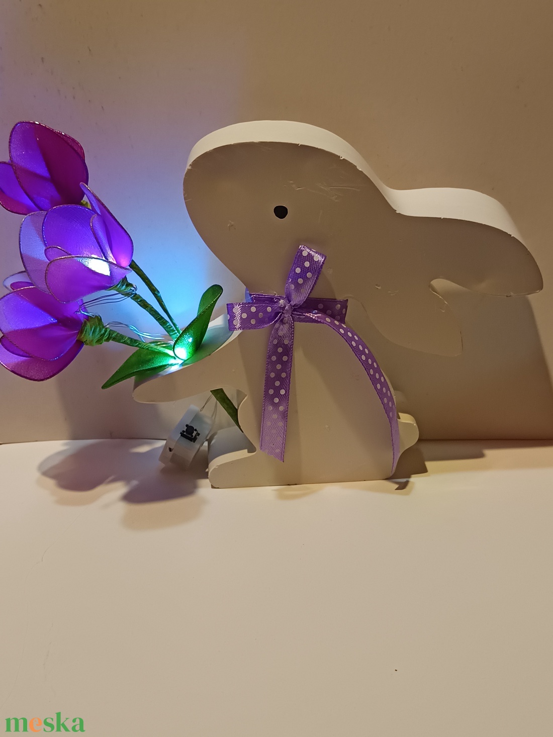 Ledes harisnyavir�g nyuszi kaspoban  - otthon & életmód - virágdekoráció - virágdíszek - asztali virágdísz - Meska.hu