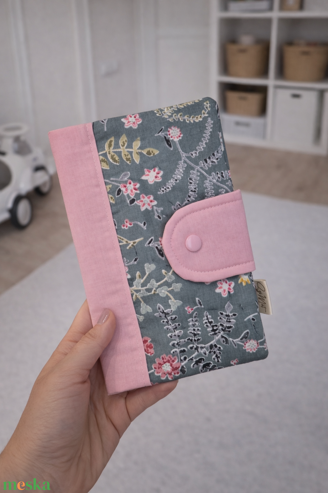 Egészségügyi kiskönyv borító - baba - mama - babaemlékek - egészségügyi kiskönyv borító - Meska.hu