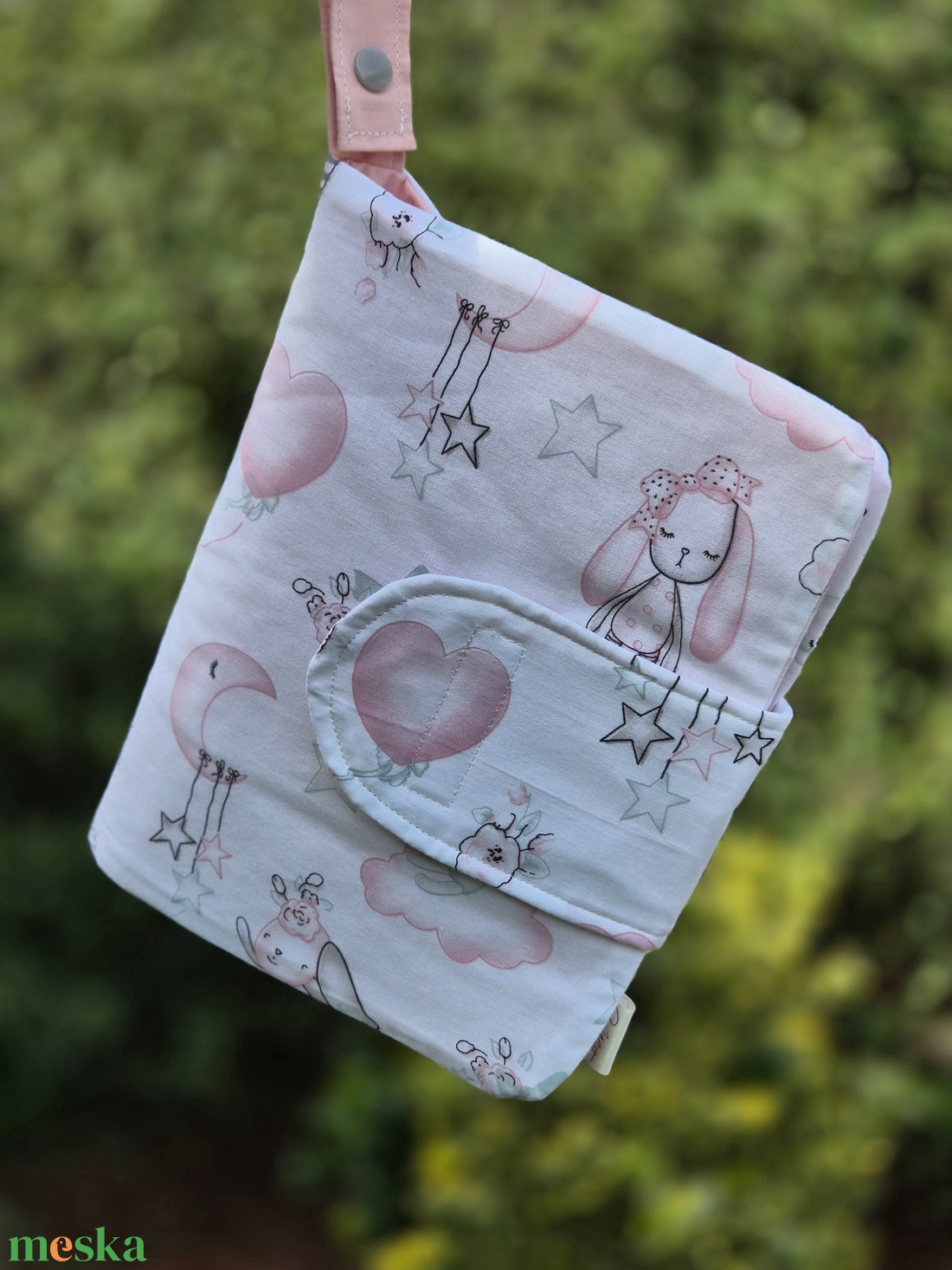 Pelenkázó neszeszer vízhatlan pelenkázó alátéttel - baba - mama - pelenkázó, babafürdető kellékek - pelenkázó neszeszer, pelenkatartó - Meska.hu