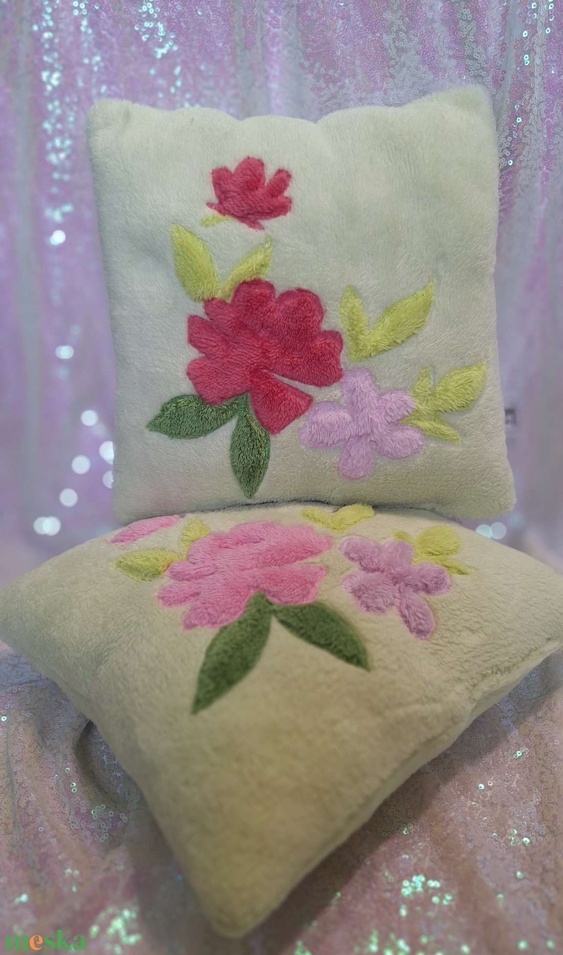 Tavaszi, anyáknapi virágos párna - otthon & életmód - lakástextil - párna & párnahuzat - díszpárna (belsővel együtt) - Meska.hu