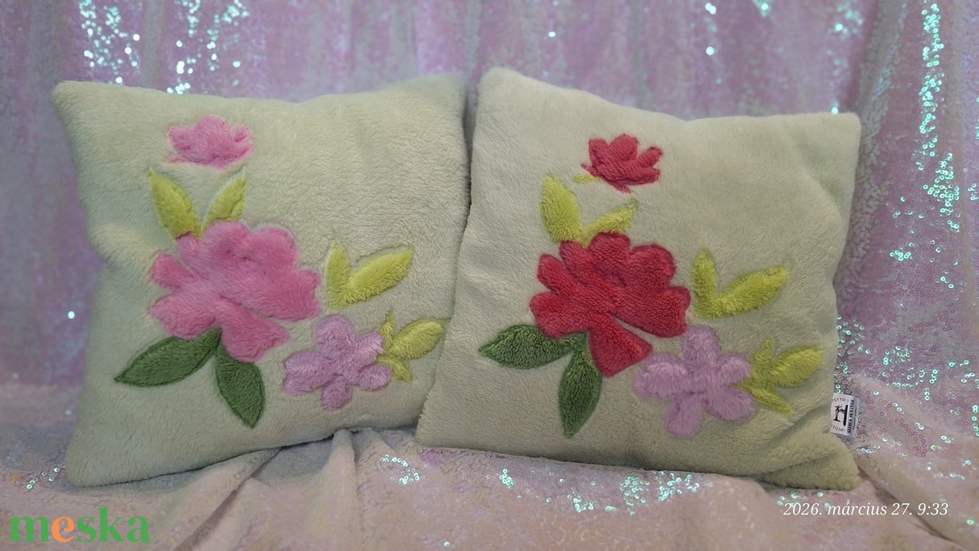 Tavaszi, anyáknapi virágos párna - otthon & életmód - lakástextil - párna & párnahuzat - díszpárna (belsővel együtt) - Meska.hu