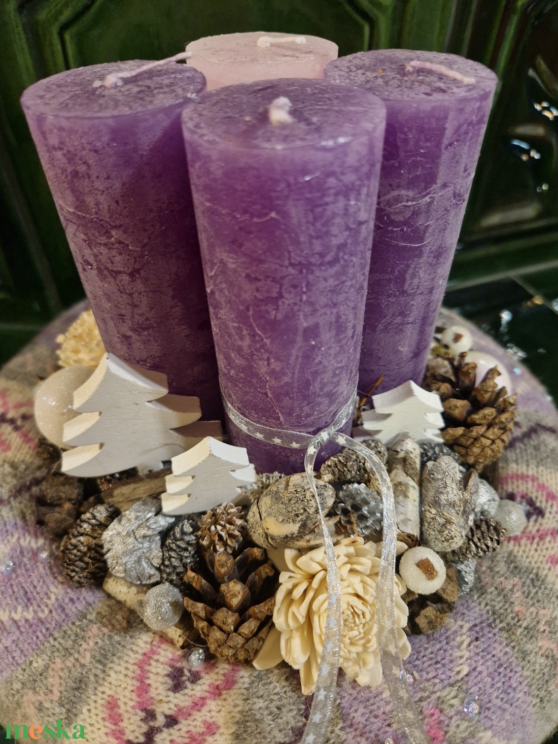 Adventi asztali dísz hagyományos színekben - karácsony - adventi díszek - adventi asztaldísz - Meska.hu