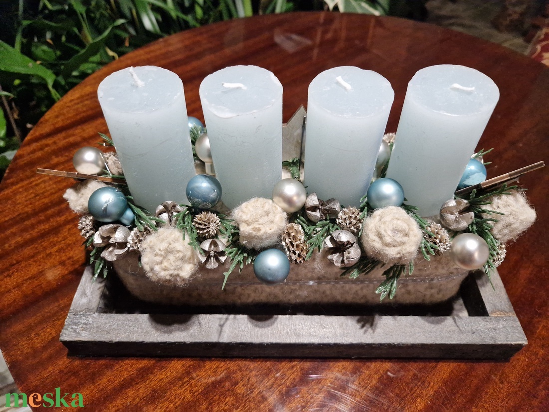 Adventi aszatli dísz kékkel - karácsony - adventi díszek - adventi asztaldísz - Meska.hu