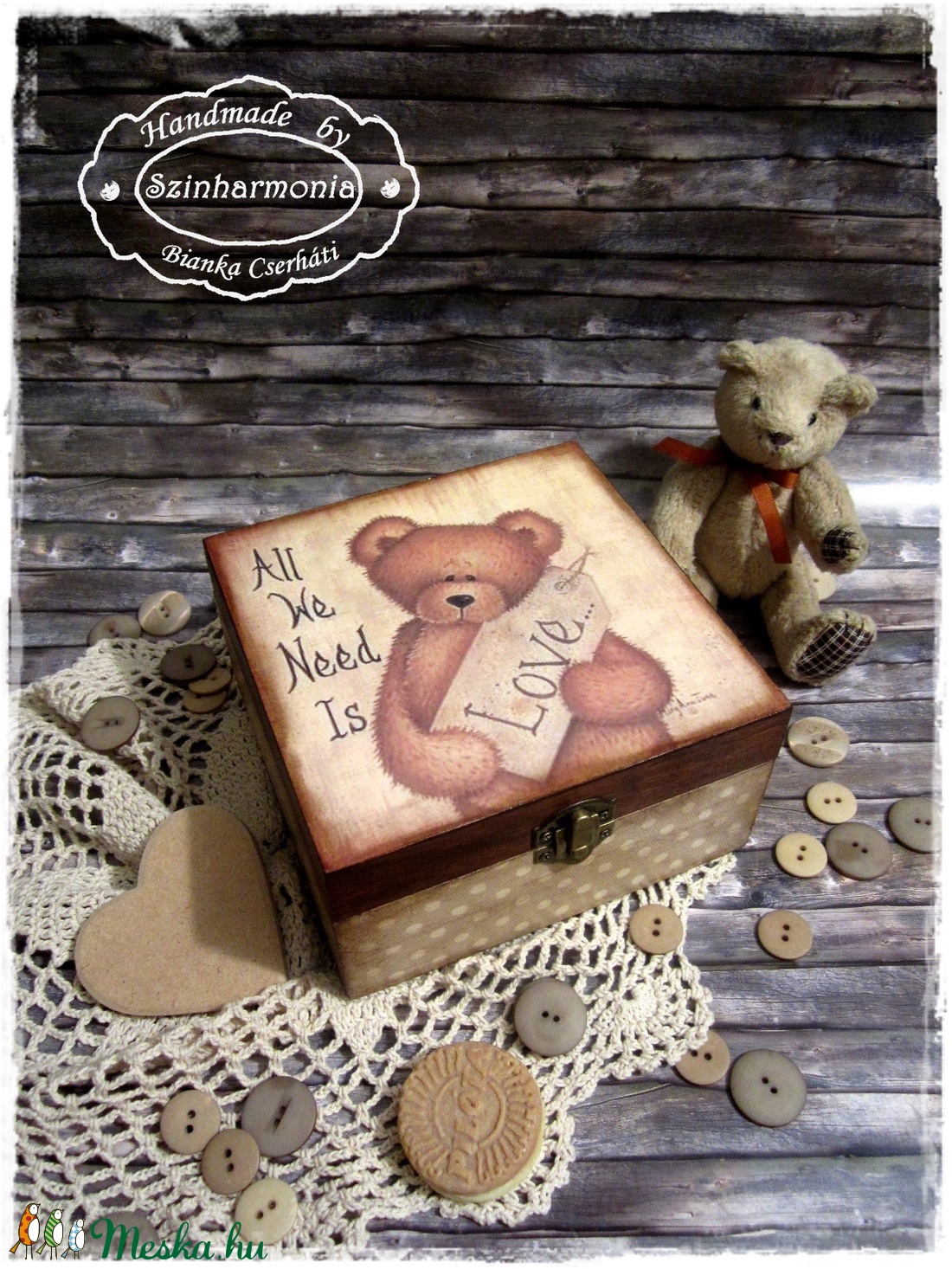Maci Ölelés doboz - vintage ajándék / teás doboz / teafilter tartó / ékszertartó / emlék / keksz / nászajándék -  - Meska.hu