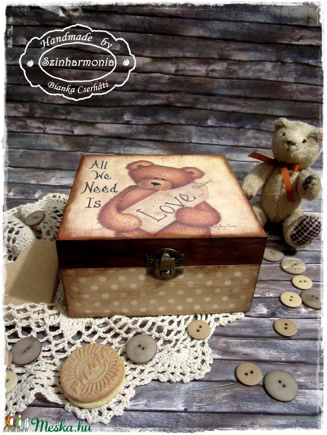 Maci Ölelés doboz - vintage ajándék / teás doboz / teafilter tartó / ékszertartó / emlék / keksz / nászajándék -  - Meska.hu