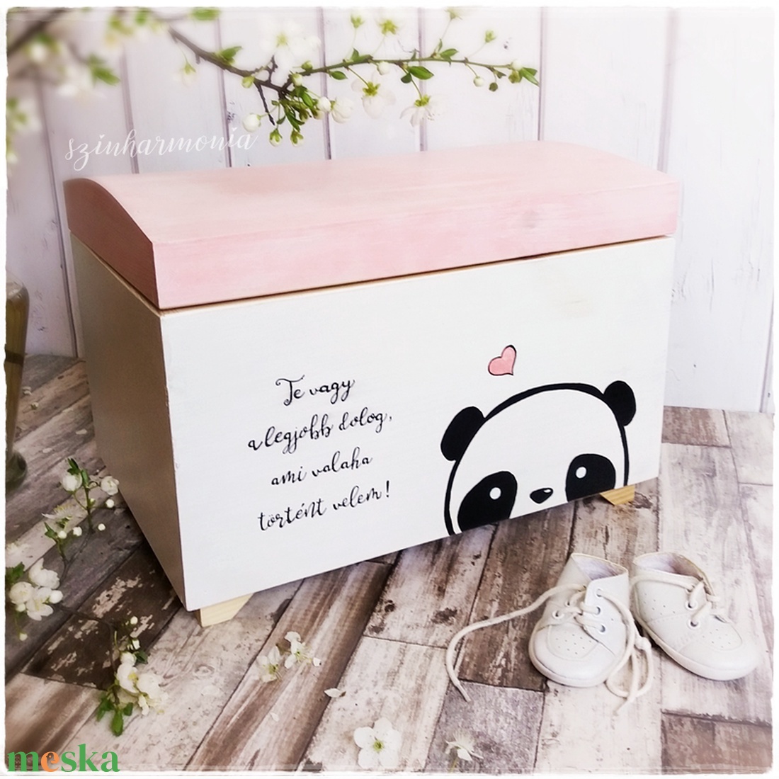 Panda - Tároló és Emlékláda (keresztelő, fotózás, ballagás, születésnap babaváró kislány hatalmas skandináv doboz emlék) -  - Meska.hu