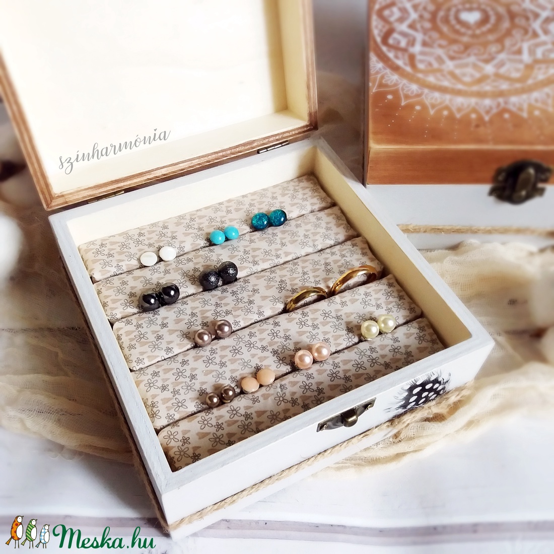 Ékszertartó doboz - Rusztik Mandala LIMITÁLT! (gyűrűtartó gyűrű bedugós fülbevaló  tartó füli ékszerdoboz beszúrós) -  - Meska.hu