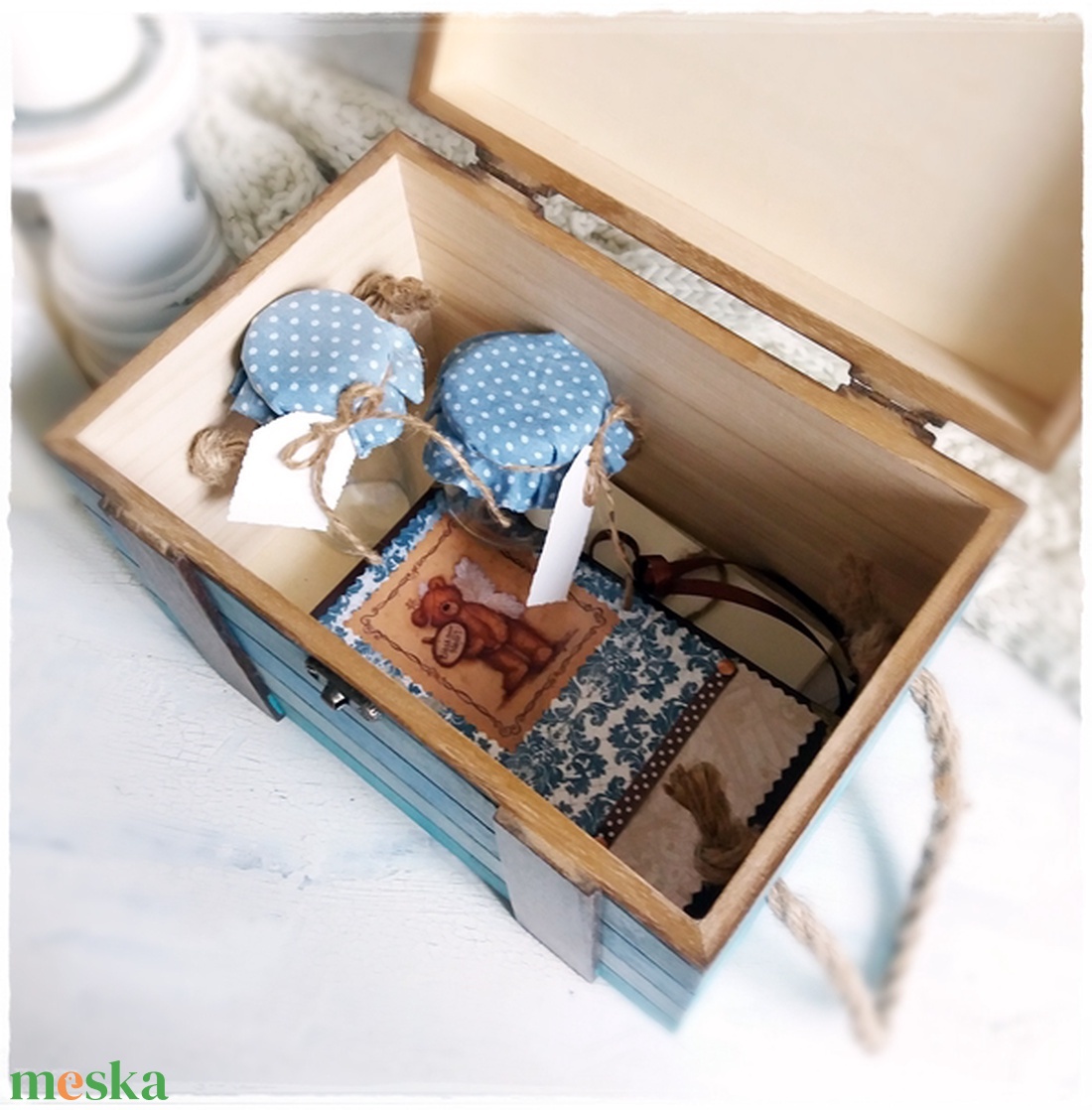Kisebb Fa Kincsesláda - 24x16x14,7 cm - fa - tároló - Meska.hu Kisebb Fa Kincsesláda - 24x16x14,7 cm - fa - tároló - Meska.hu