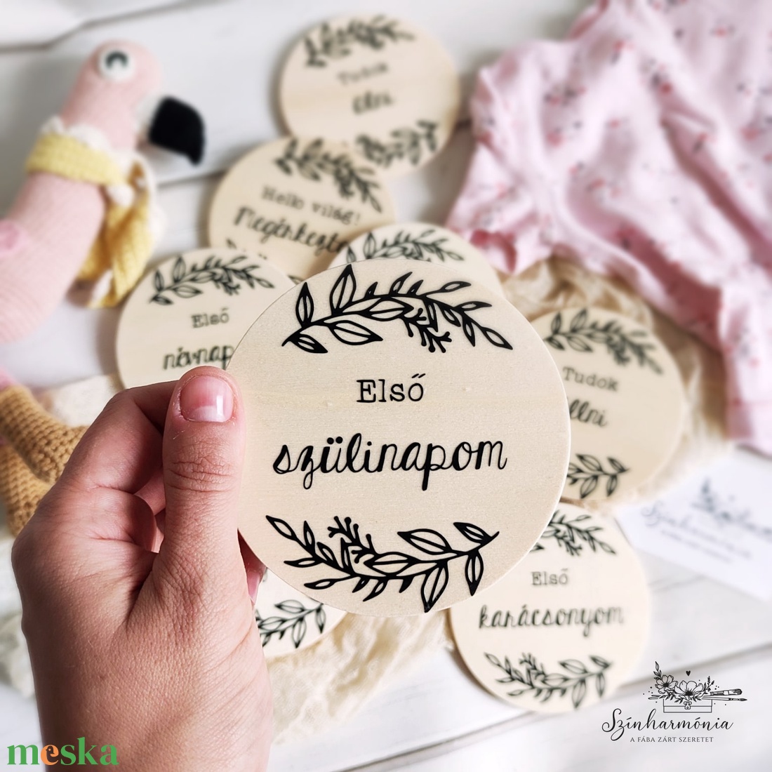 Baba mérföldkő korongok - Első évem - LIMITÁLT - ruha & divat - babaruha & gyerekruha - babafotózási ruha és kellék - Meska.hu Baba mérföldkő korongok - Első évem - LIMITÁLT - ruha & divat - babaruha & gyerekruha - babafotózási ruha és kellék - Meska.hu