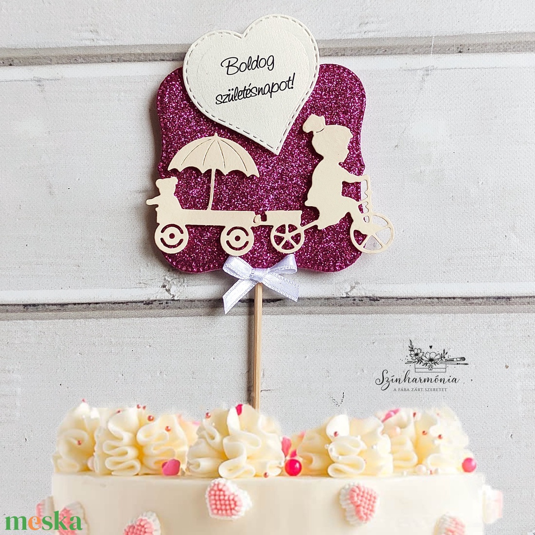 Térhatású tortabeszúró - Bicikliző kislány - otthon & életmód - konyhafelszerelés, tálalás - sütés, főzés - sütidísz - Meska.hu