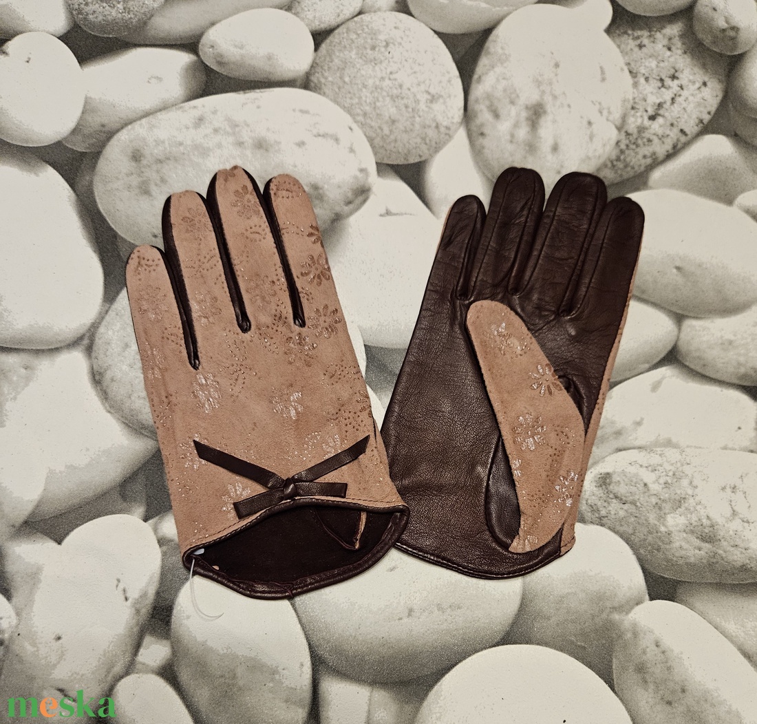 Rózsaszín-mintás autós - ruha & divat - sál, sapka, kendő - kesztyű - Meska.hu