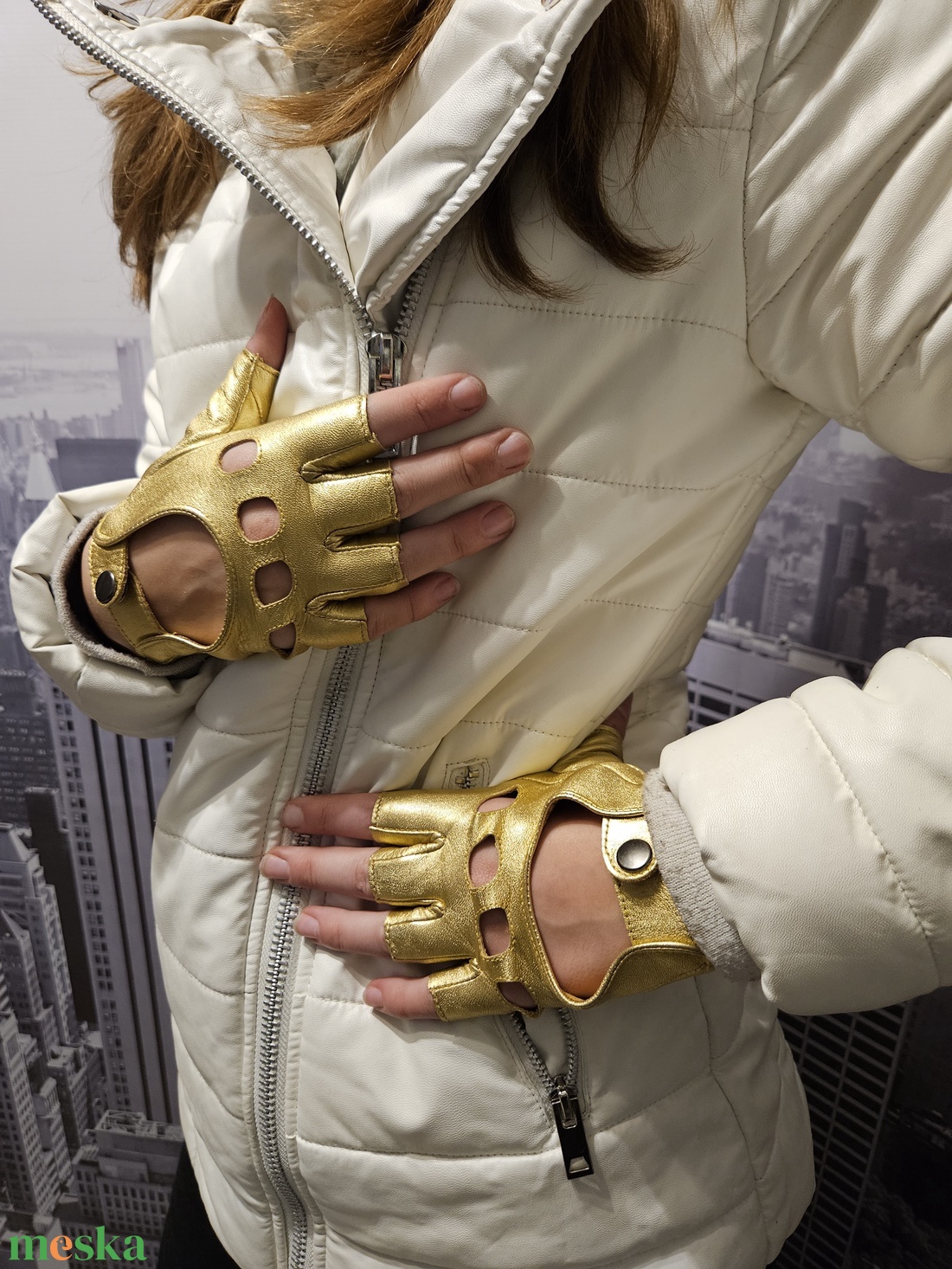 Arany színű csonkaujjú autós - ruha & divat - sál, sapka, kendő - kesztyű - Meska.hu