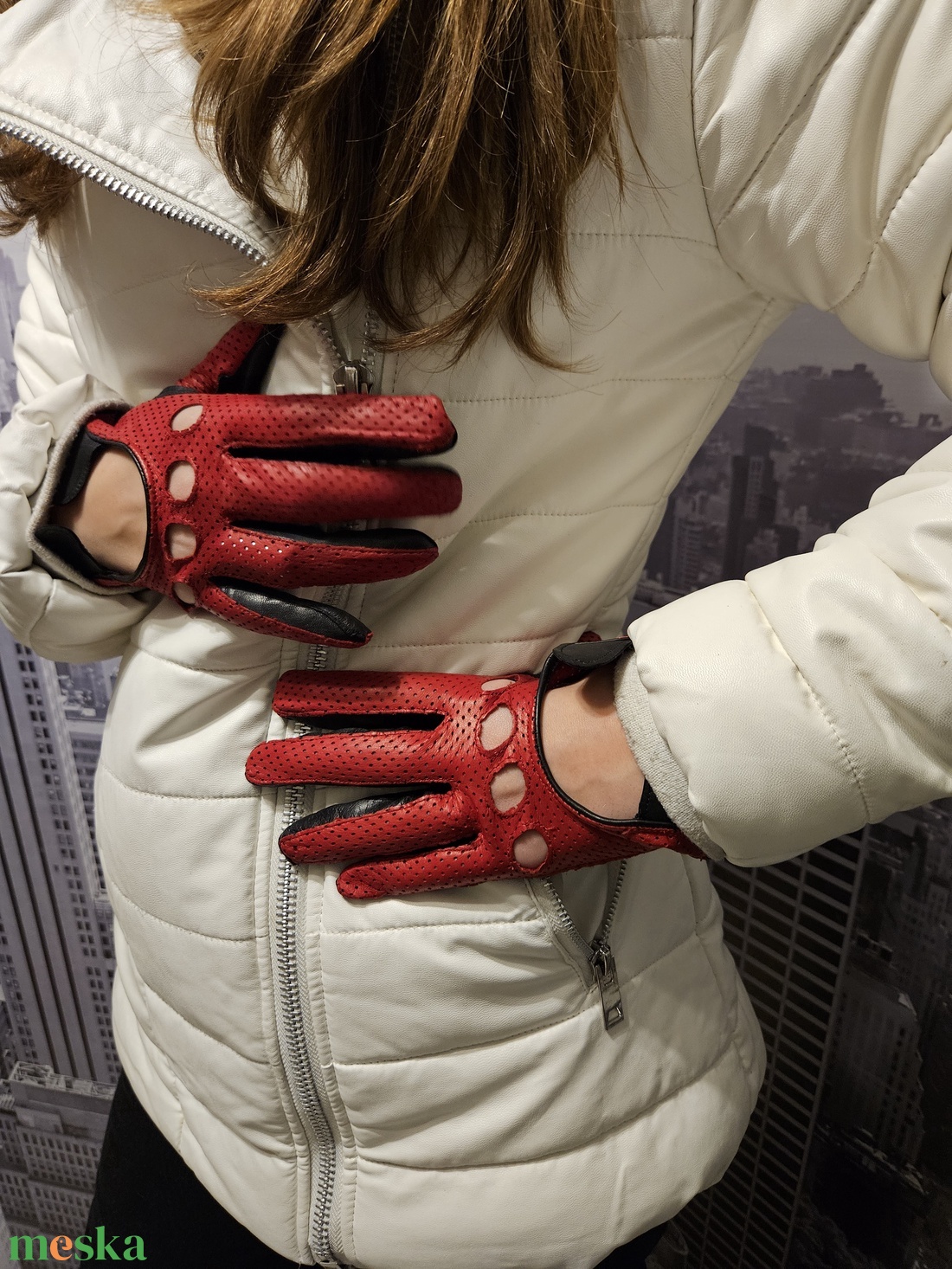 fekete-piros perforált autós - otthon & életmód - autó - autós kesztyű - Meska.hu