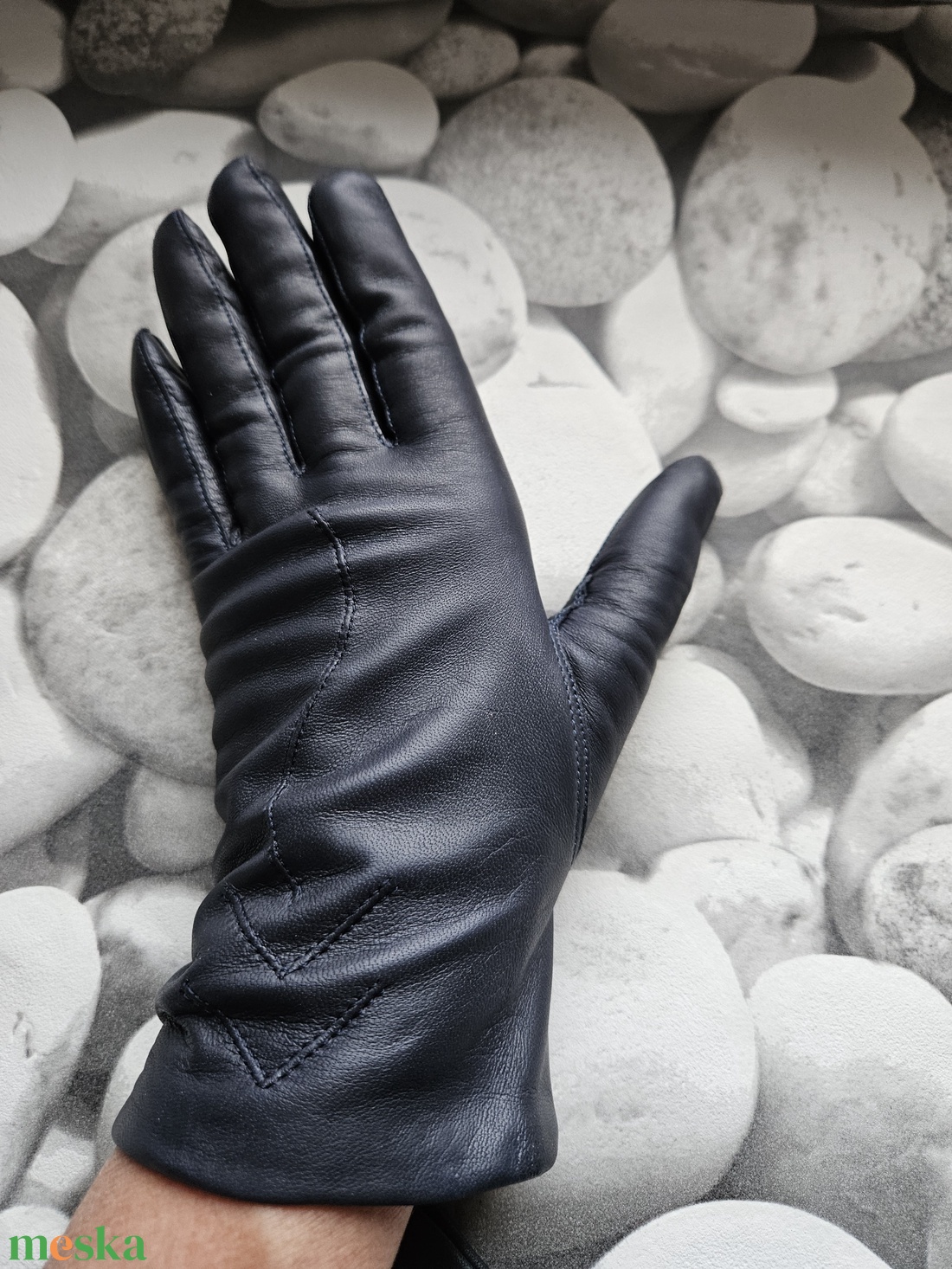 Sötét kék ,díszvarrott - ruha & divat - sál, sapka, kendő - kesztyű - Meska.hu