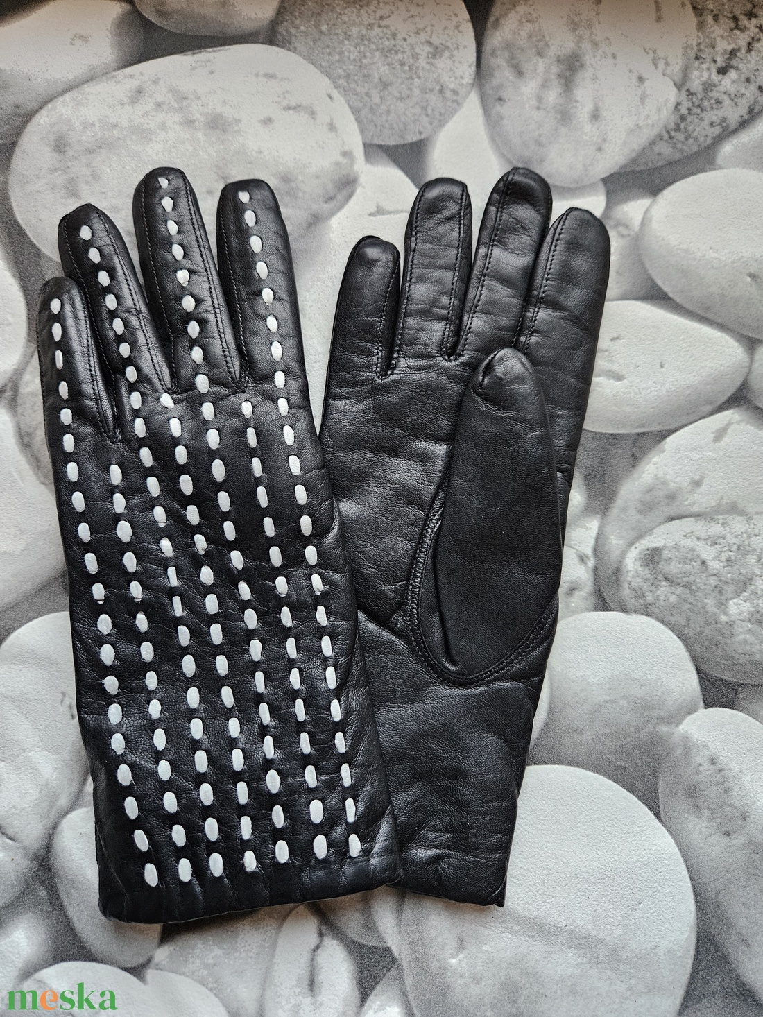 fekete, fűzött - ruha & divat - sál, sapka, kendő - kesztyű - Meska.hu