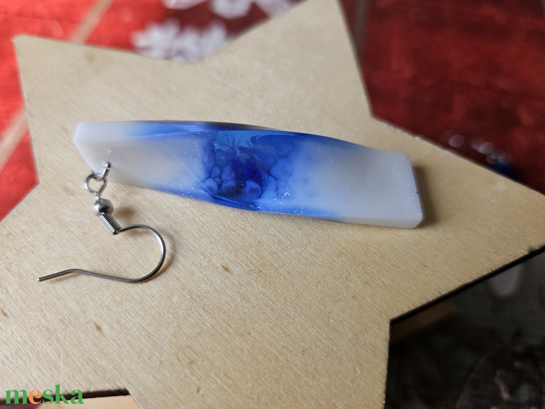 Epoxy fülbevaló - ékszer - fülbevaló - lógó fülbevaló - Meska.hu