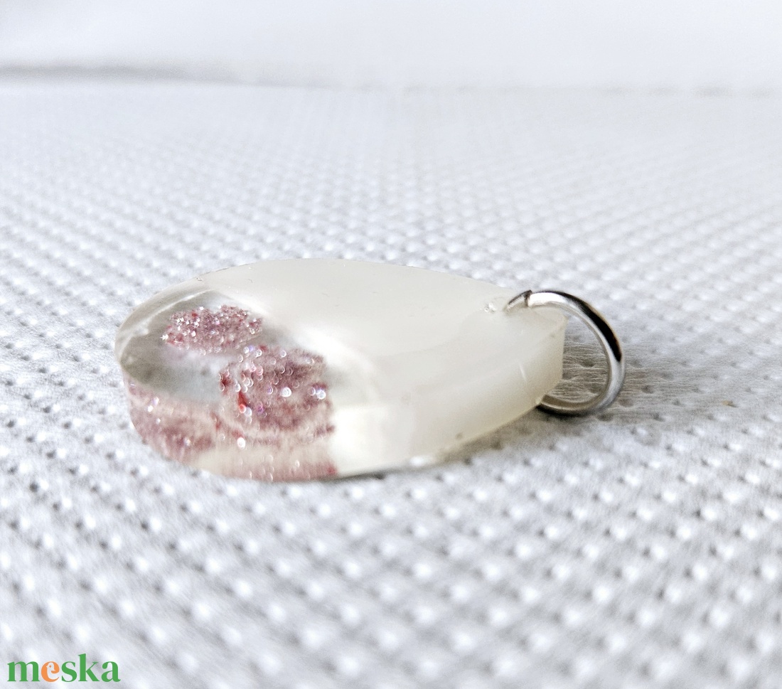 epoxy csepp alakú virágos medál rózsás - ékszer - nyaklánc - medál - Meska.hu