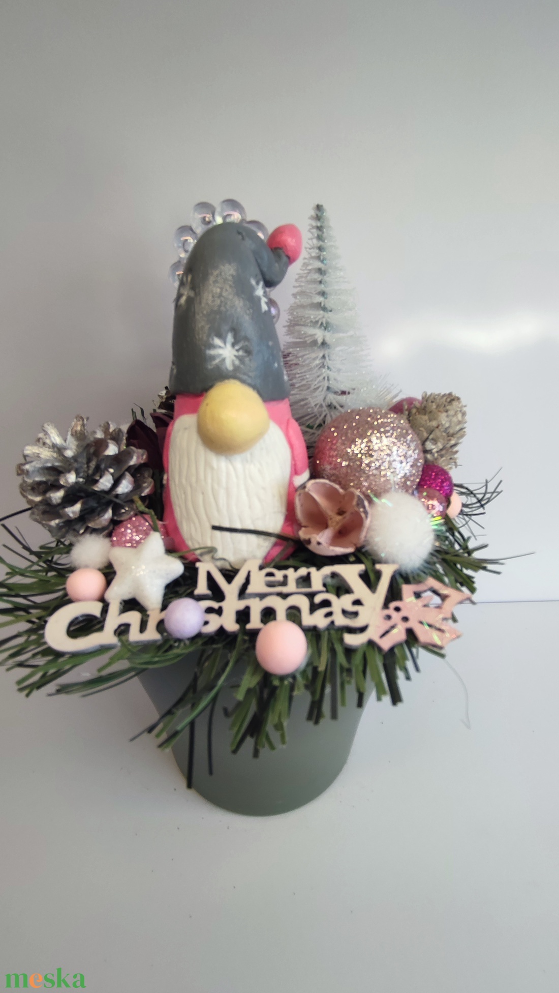 Karácsonyi dekoráció kerámia manós - otthon & életmód - dekoráció - asztal és polc dekoráció - asztaldísz - Meska.hu