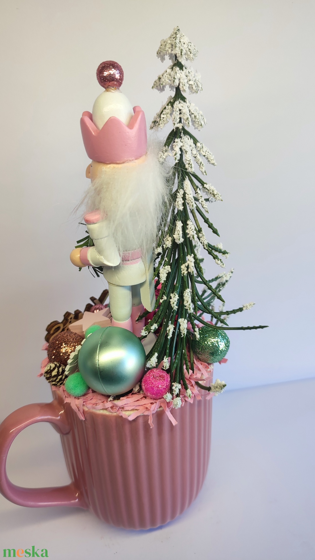 Bögrés karácsonyi diótörő - otthon & életmód - dekoráció - asztal és polc dekoráció - asztaldísz - Meska.hu