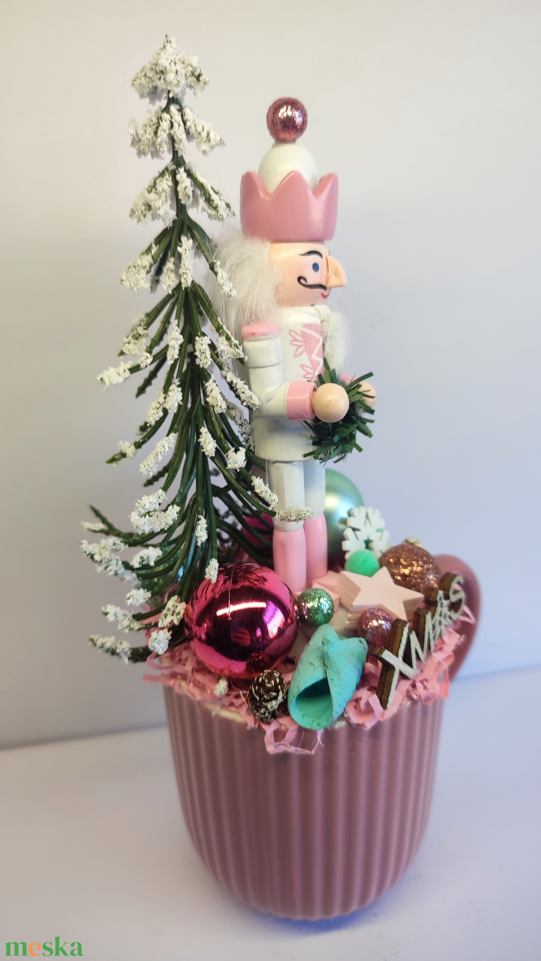 Bögrés karácsonyi diótörő - otthon & életmód - dekoráció - asztal és polc dekoráció - asztaldísz - Meska.hu