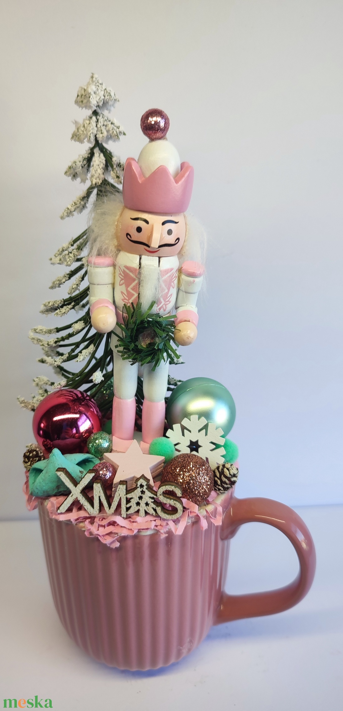 Bögrés karácsonyi diótörő - otthon & életmód - dekoráció - asztal és polc dekoráció - asztaldísz - Meska.hu