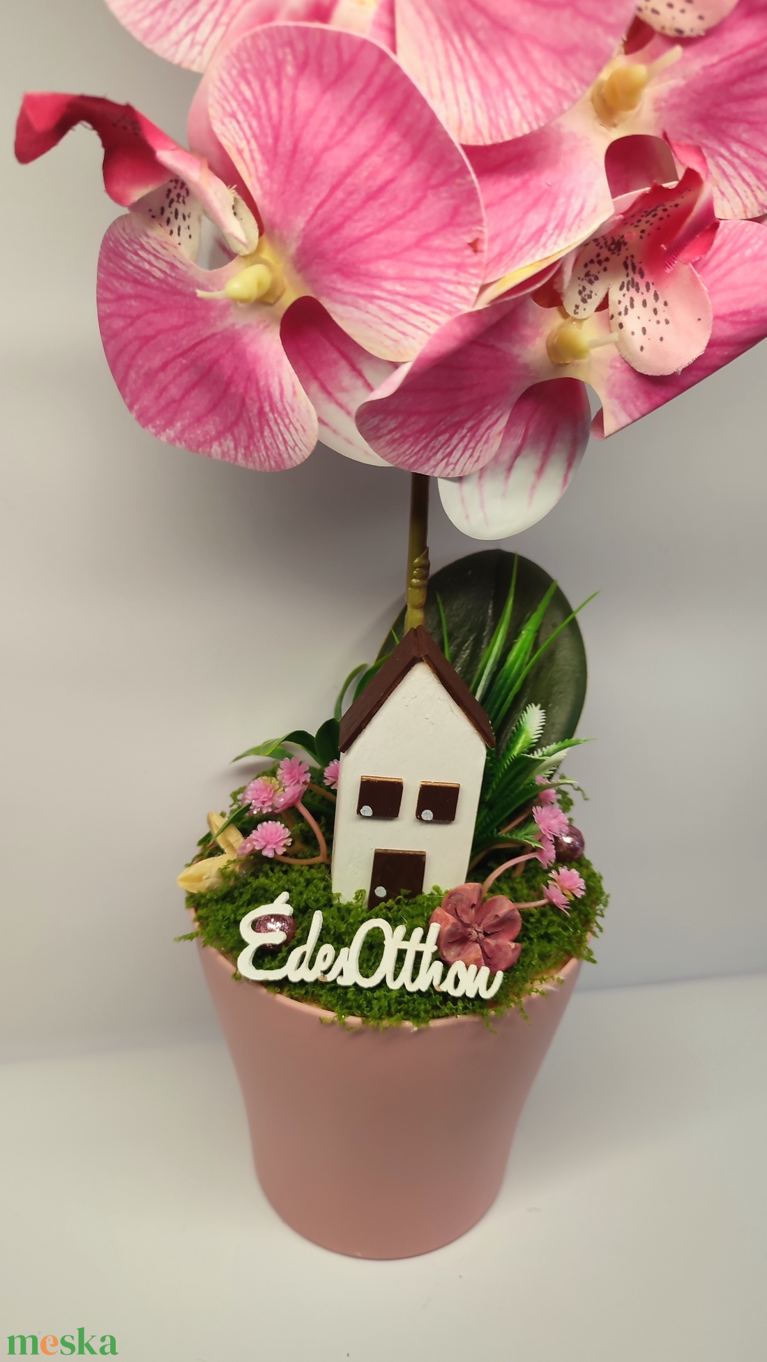 Orchidea házikóval - otthon & életmód - dekoráció - asztal és polc dekoráció - asztaldísz - Meska.hu