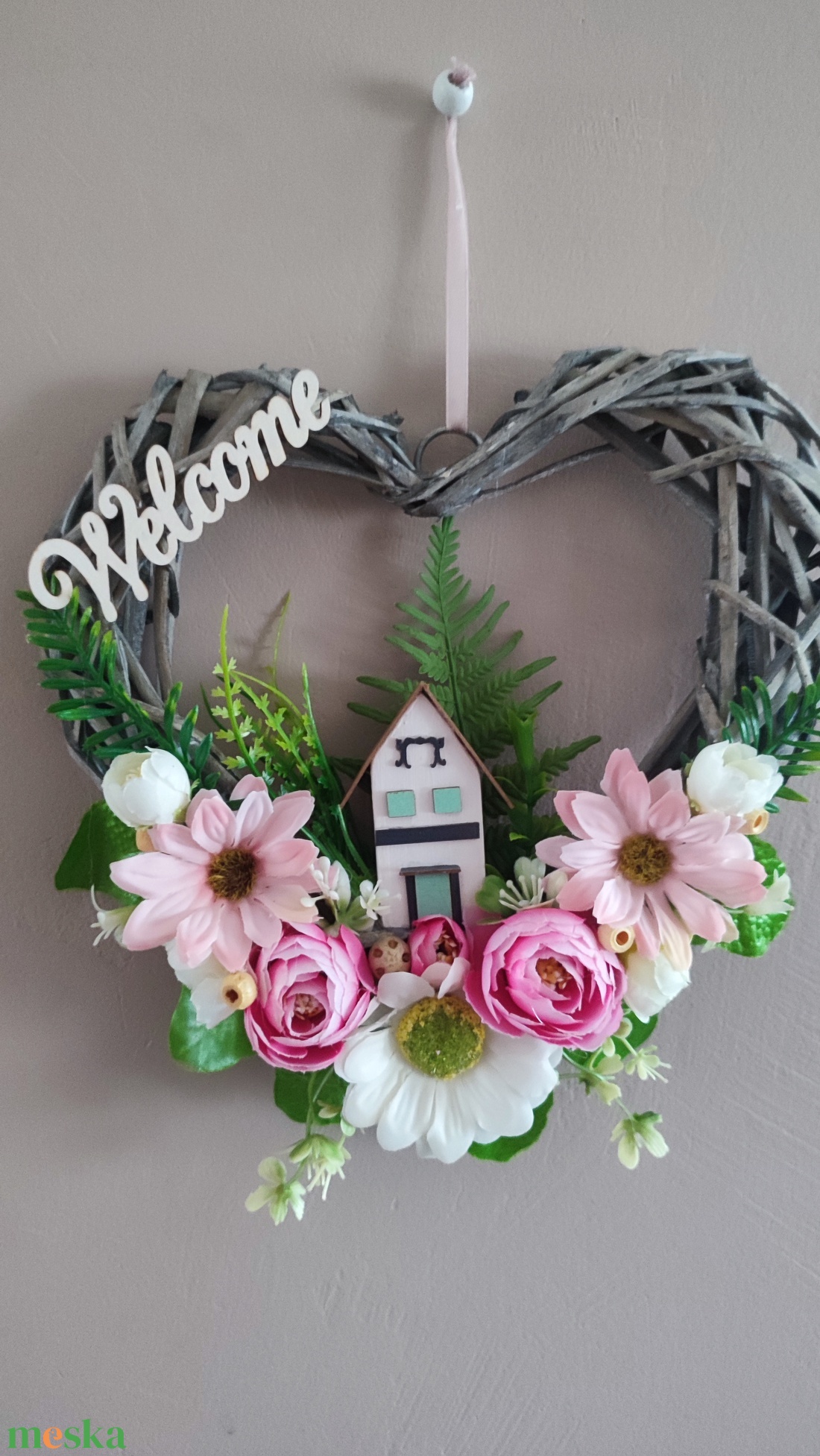 Hazaváró - tavaszi ajtódísz rózsaszín hangulatban - otthon & életmód - dekoráció - ajtó- és ablak dekoráció - ajtódísz & kopogtató - Meska.hu