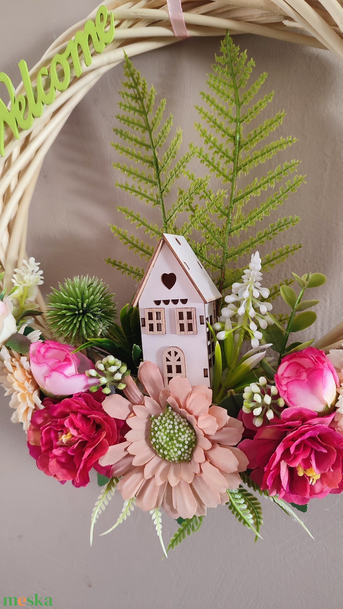 Virágos -házikós hazaváró ajtódísz - otthon & életmód - dekoráció - ajtó- és ablak dekoráció - ajtódísz & kopogtató - Meska.hu