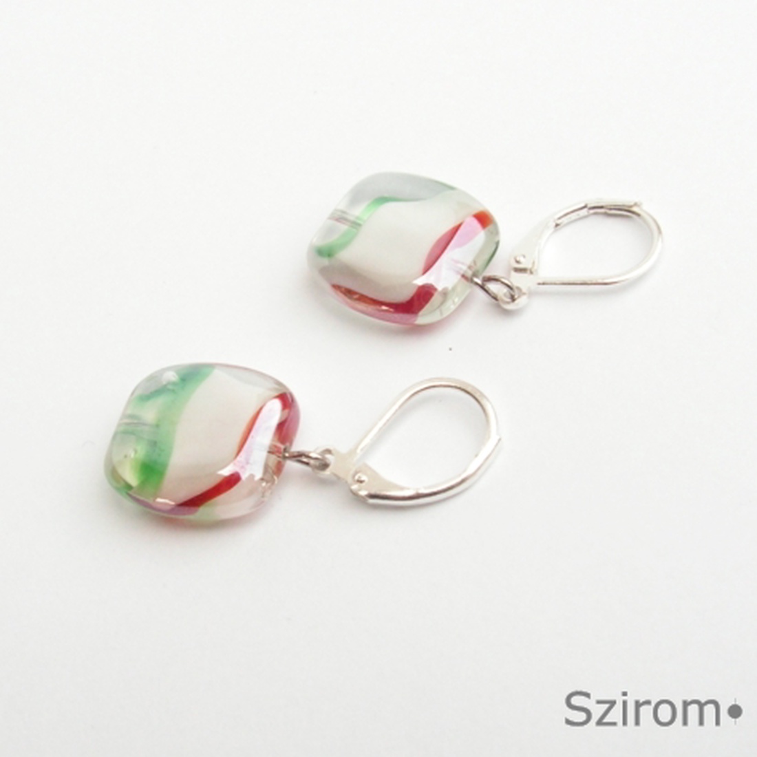 Aranyos magyaros - fülbevaló nemzeti színekkel -  - Meska.hu