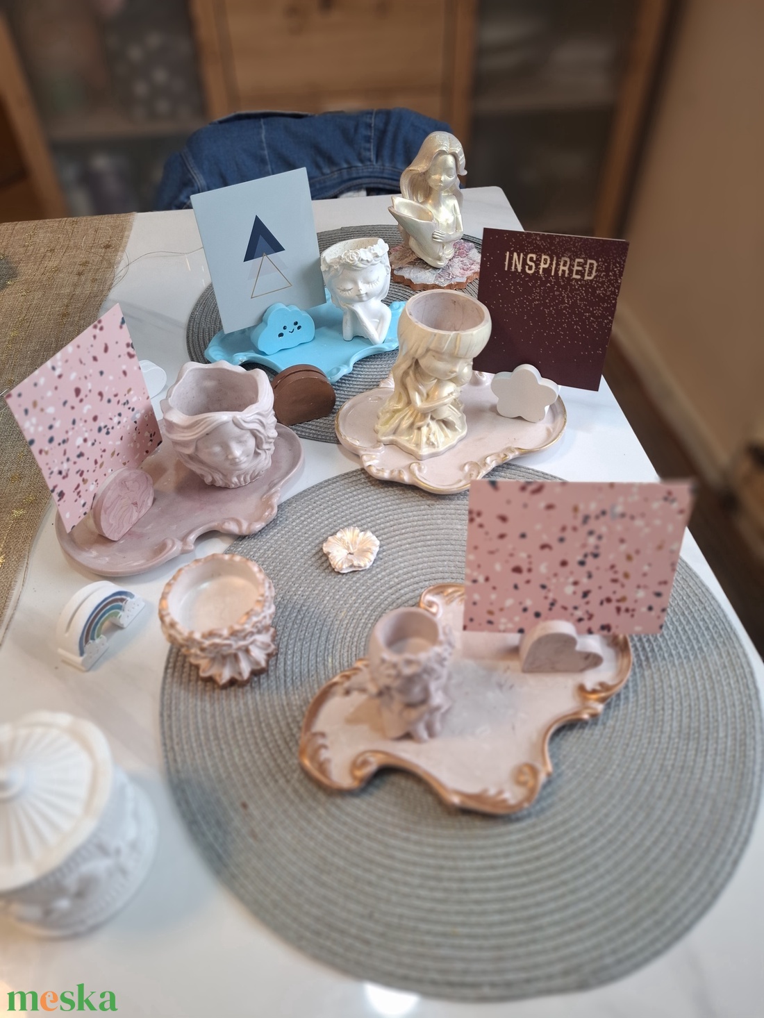 Cicás lány - otthon & életmód - dekoráció - dekoratív figurák és szobrok - Meska.hu