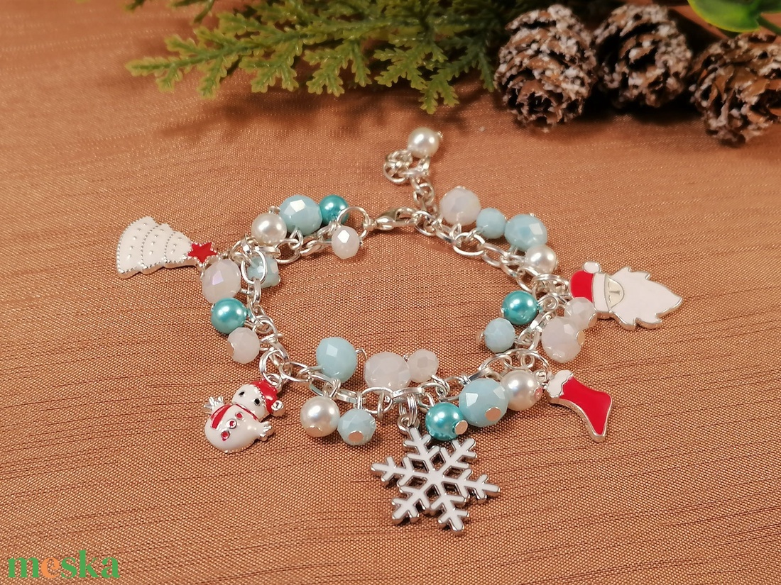  Karácsonyi csiszi karkötő - ékszer - karkötő - charm karkötő - Meska.hu