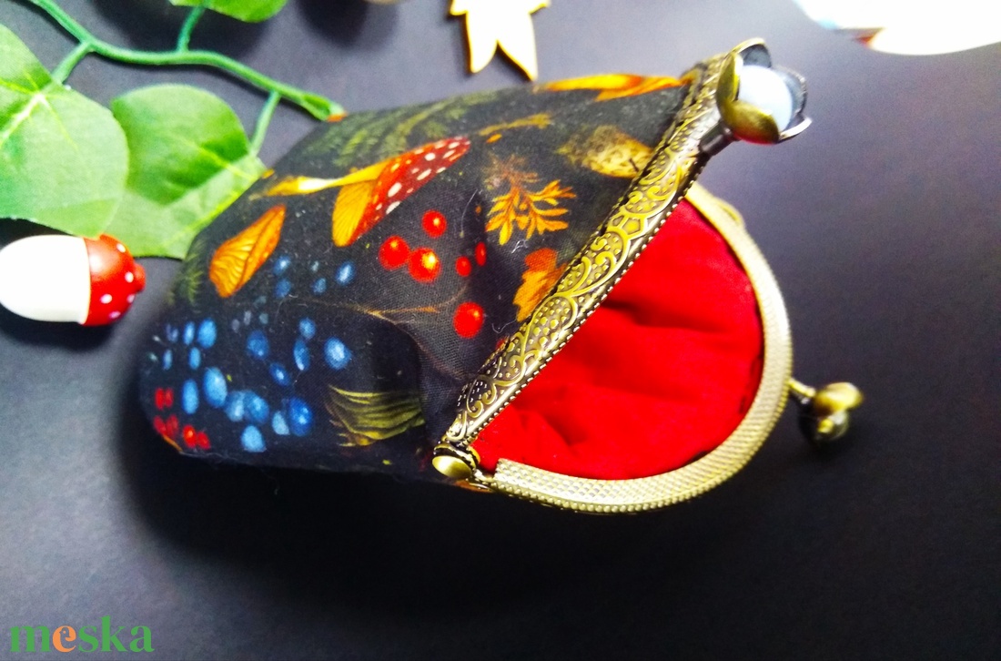 Egyedi kézzel készített kapcsos tárca-erdei hangulatban - táska & tok - pénztárca & más tok - pénztárca - női pénztárca - Meska.hu