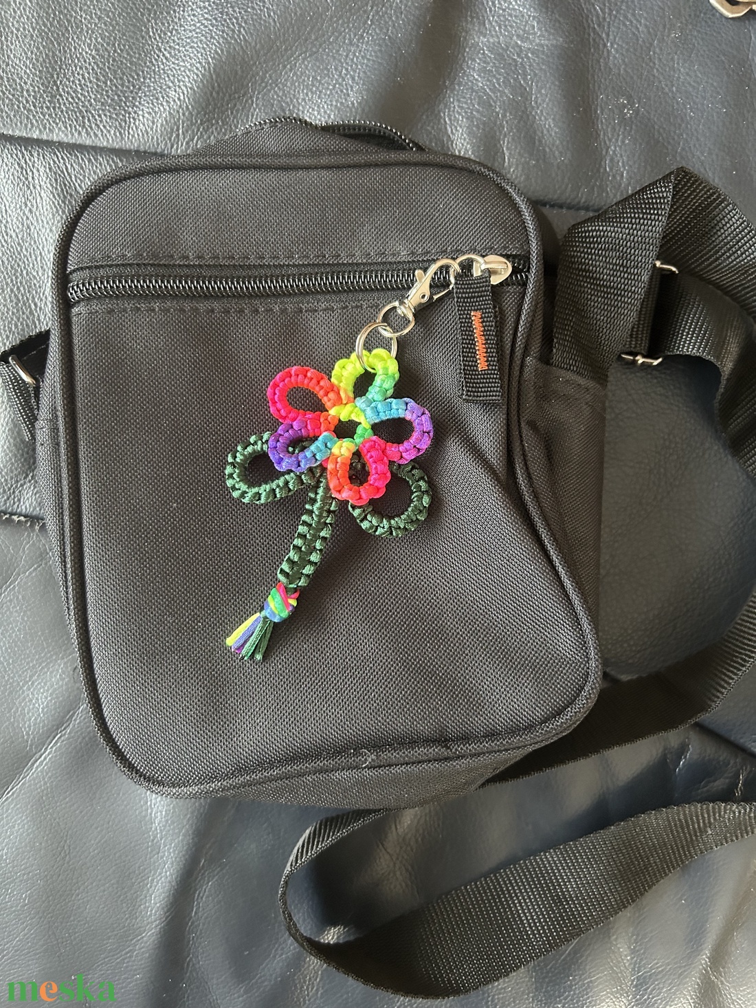 színes virág táskadísz - táska & tok - kulcstartó & táskadísz - táskadísz - Meska.hu