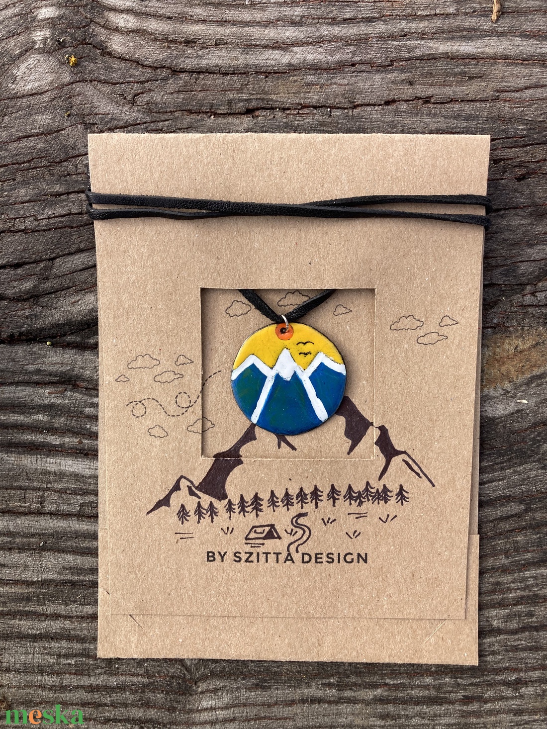 Hegyvidék kék-sárga tűzzománc nyaklánc - ékszer - nyaklánc - medálos nyaklánc - Meska.hu