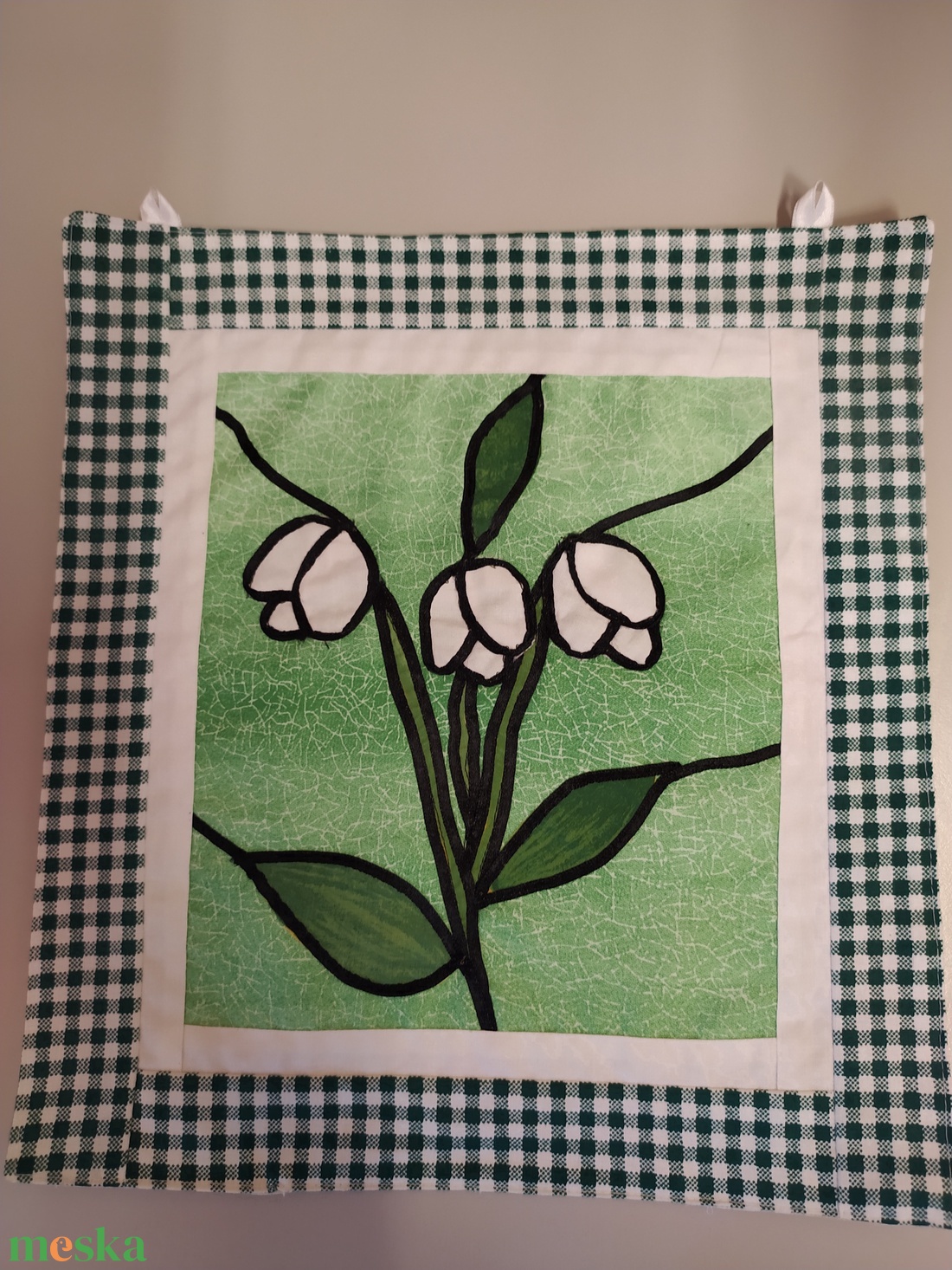 Patchwork falikép, hóvirágos - otthon & életmód - dekoráció - fali és függő dekoráció - falra akasztható dekor - Meska.hu Patchwork falikép, hóvirágos - otthon & életmód - dekoráció - fali és függő dekoráció - falra akasztható dekor - Meska.hu