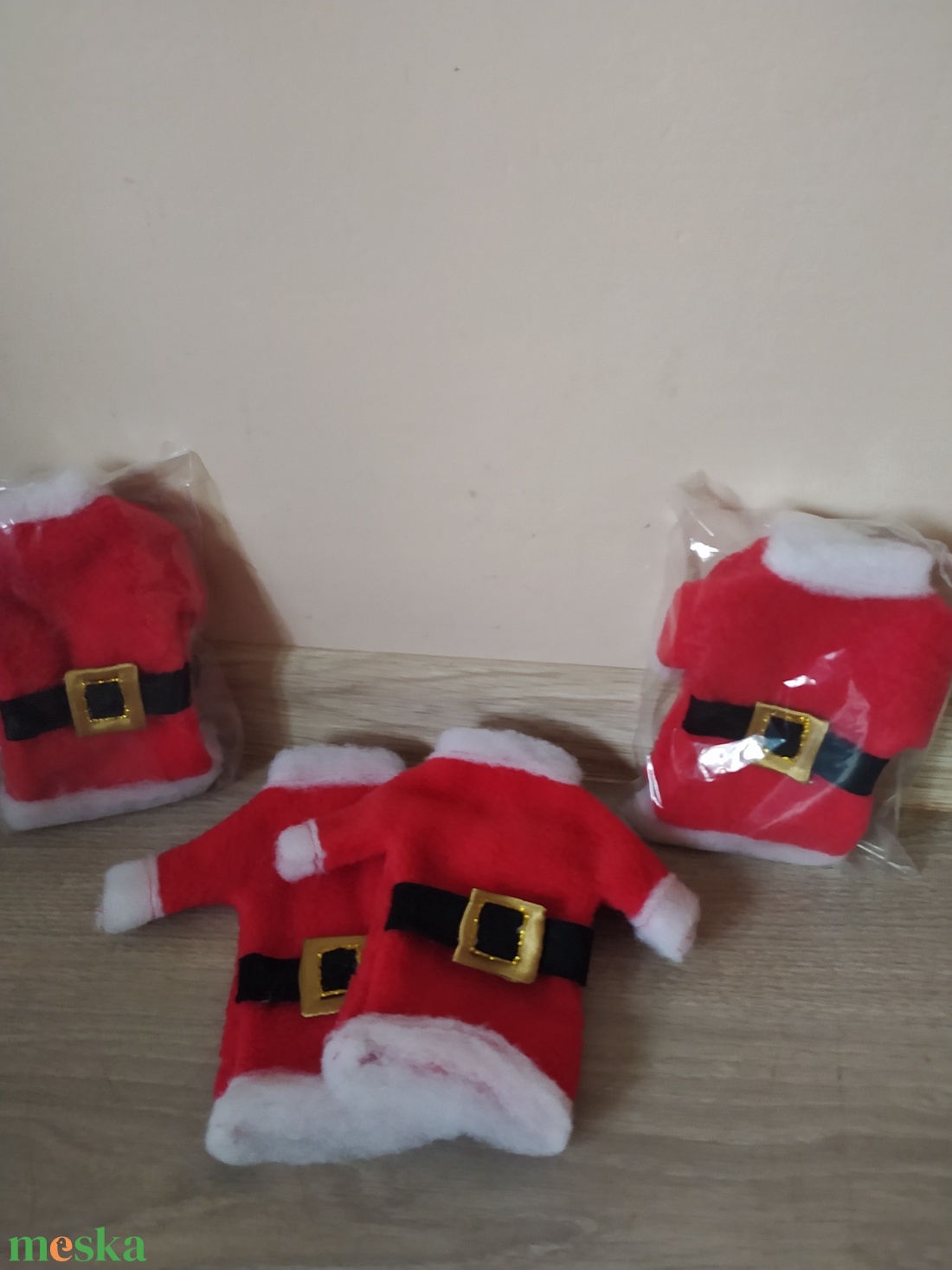 2 db-os Mikulás kabát evőeszköz tartó szett - karácsony - mikulás - mikulás beltéri dekoráció - Meska.hu