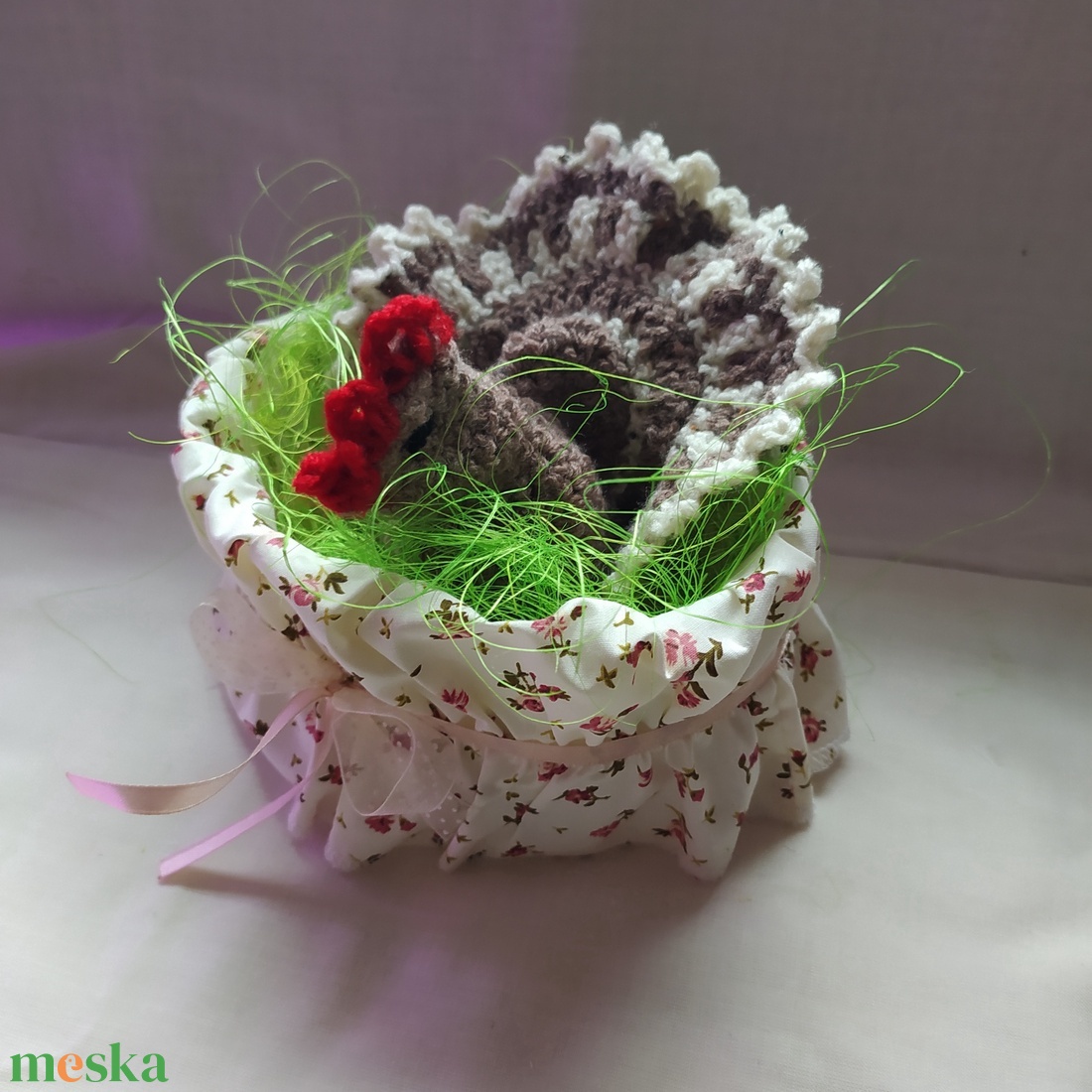 Horgolt tyúk húsvétra - otthon & életmód - dekoráció - asztal és polc dekoráció - asztaldísz - Meska.hu