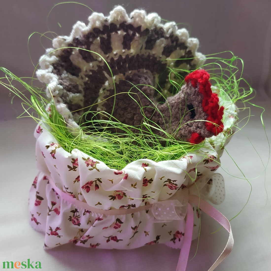 Horgolt tyúk húsvétra - otthon & életmód - dekoráció - asztal és polc dekoráció - asztaldísz - Meska.hu