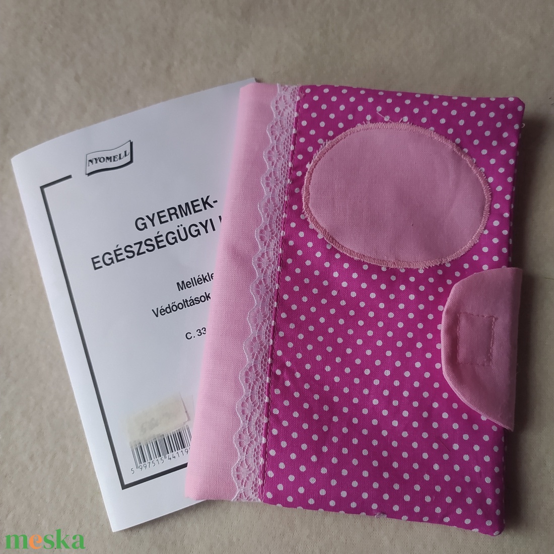 Egészsegügyi kiskönyv borító, kártyatartóval - otthon & életmód - papír, írószer - egészségügyi kiskönyv borító - Meska.hu