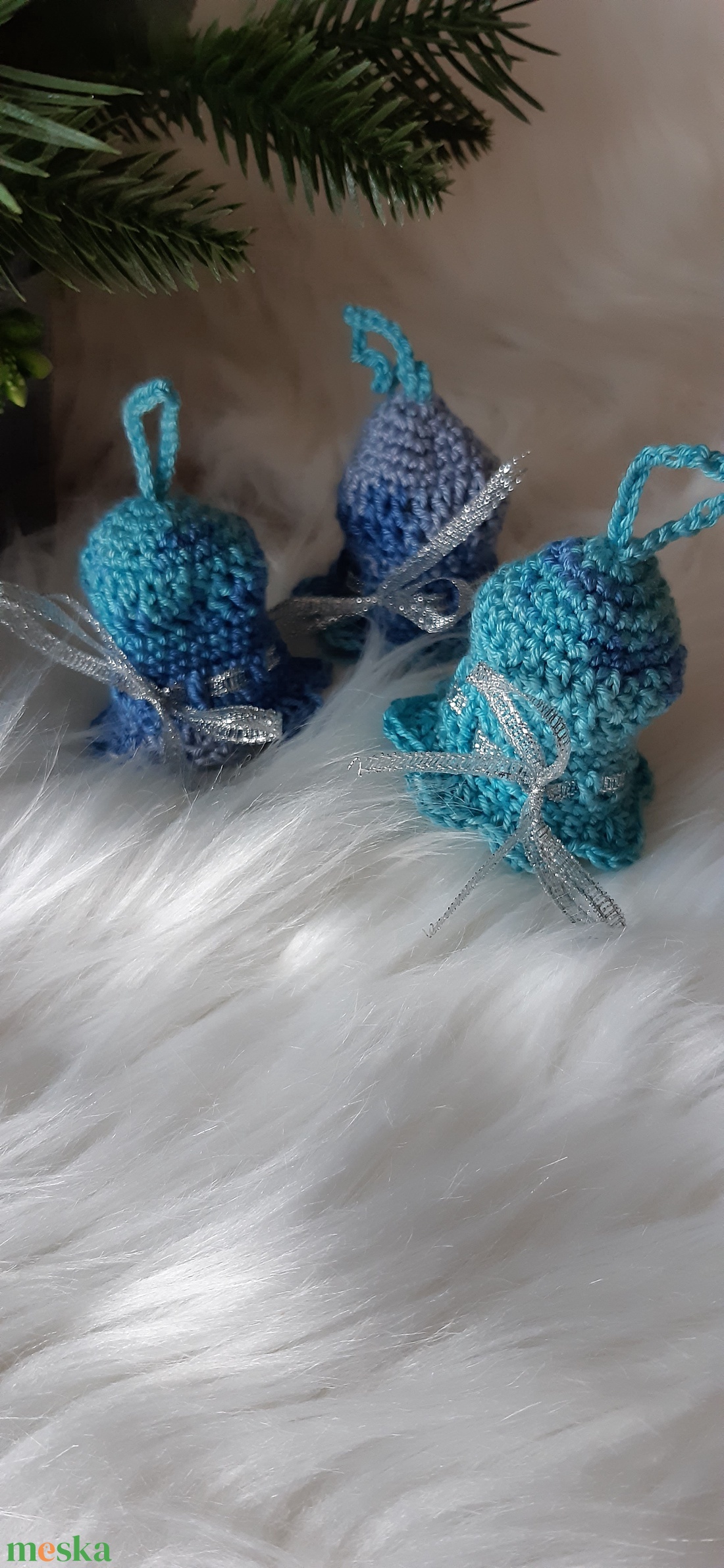 3 db Horgolt karácsonyfadísz, harang - karácsony - karácsonyi lakásdekoráció - karácsonyfadíszek - Meska.hu