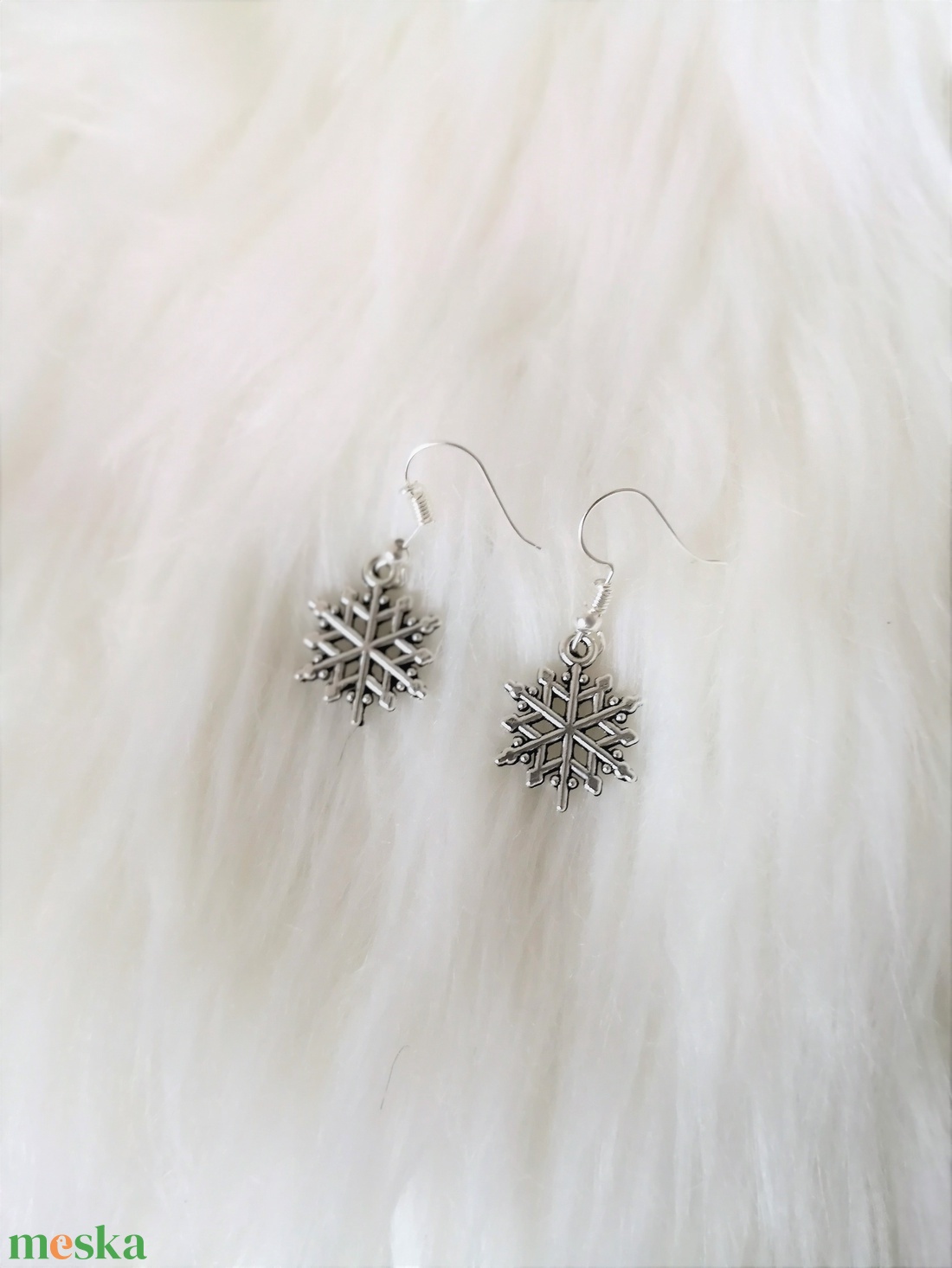 'Ava' hókristály fülbevaló - ékszer - fülbevaló - lógó fülbevaló - Meska.hu