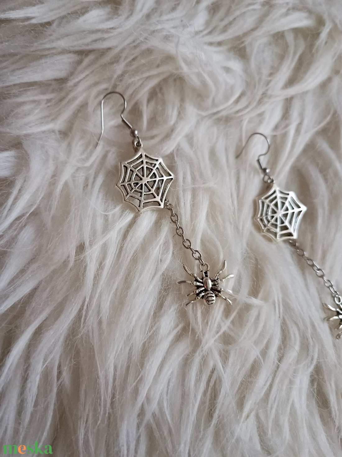 'Behálóz!'  fülbevaló - ékszer - fülbevaló - lógó fülbevaló - Meska.hu