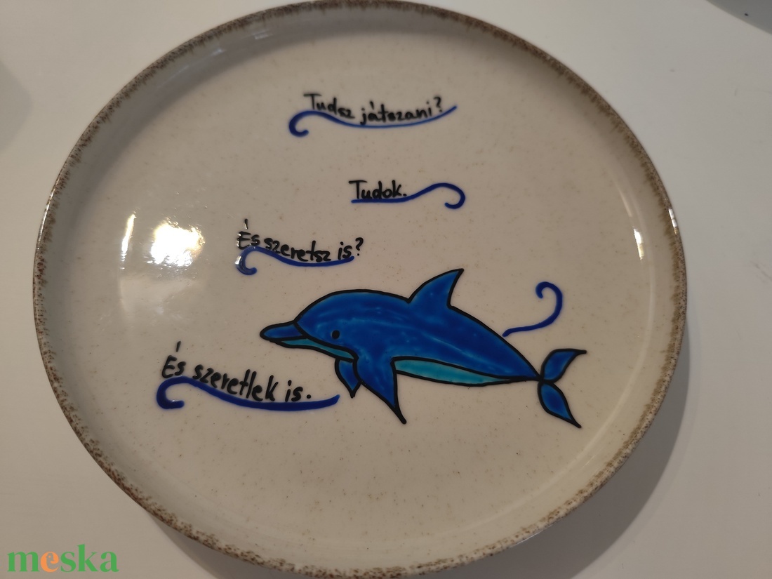 Tudsz játszani? Delfines tányér - otthon & életmód - konyhafelszerelés, tálalás - tálalás - tányér & étkészlet - Meska.hu
