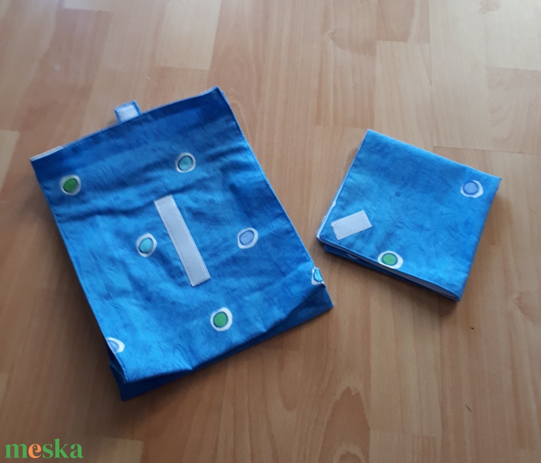 NoWaste uzsonnás tasak és öko szalvéta sötét vízkék aĺapon mintás vászonból - táska & tok - uzsonna- & ebéd tartó - szendvics csomagoló - Meska.hu NoWaste uzsonnás tasak és öko szalvéta sötét vízkék aĺapon mintás vászonból - táska & tok - uzsonna- & ebéd tartó - szendvics csomagoló - Meska.hu