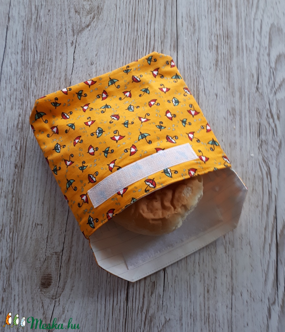 NoWaste uzsonnás tasak,sárga alapon piros és kék esernyőkkel vászonból - táska & tok - uzsonna- & ebéd tartó - szendvics csomagoló - Meska.hu NoWaste uzsonnás tasak,sárga alapon piros és kék esernyőkkel vászonból - táska & tok - uzsonna- & ebéd tartó - szendvics csomagoló - Meska.hu